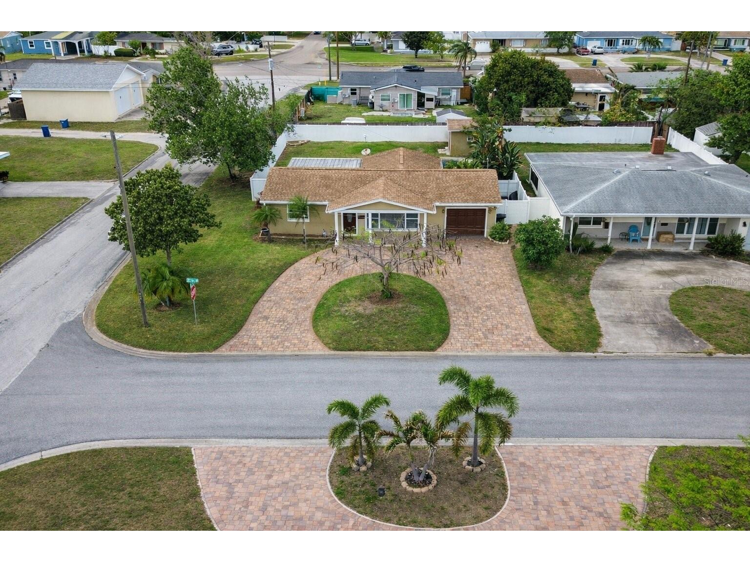 4581 21st Avenue N Saint Petersburg FL 33713 TB8503960 image27