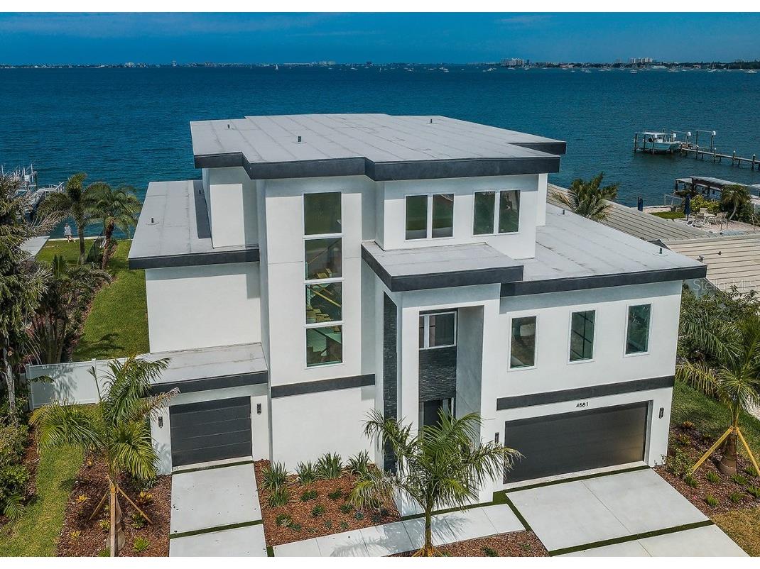 4581 45th Street S Saint Petersburg FL 33711 - BOCA CIEGA BAY U8195445 image1