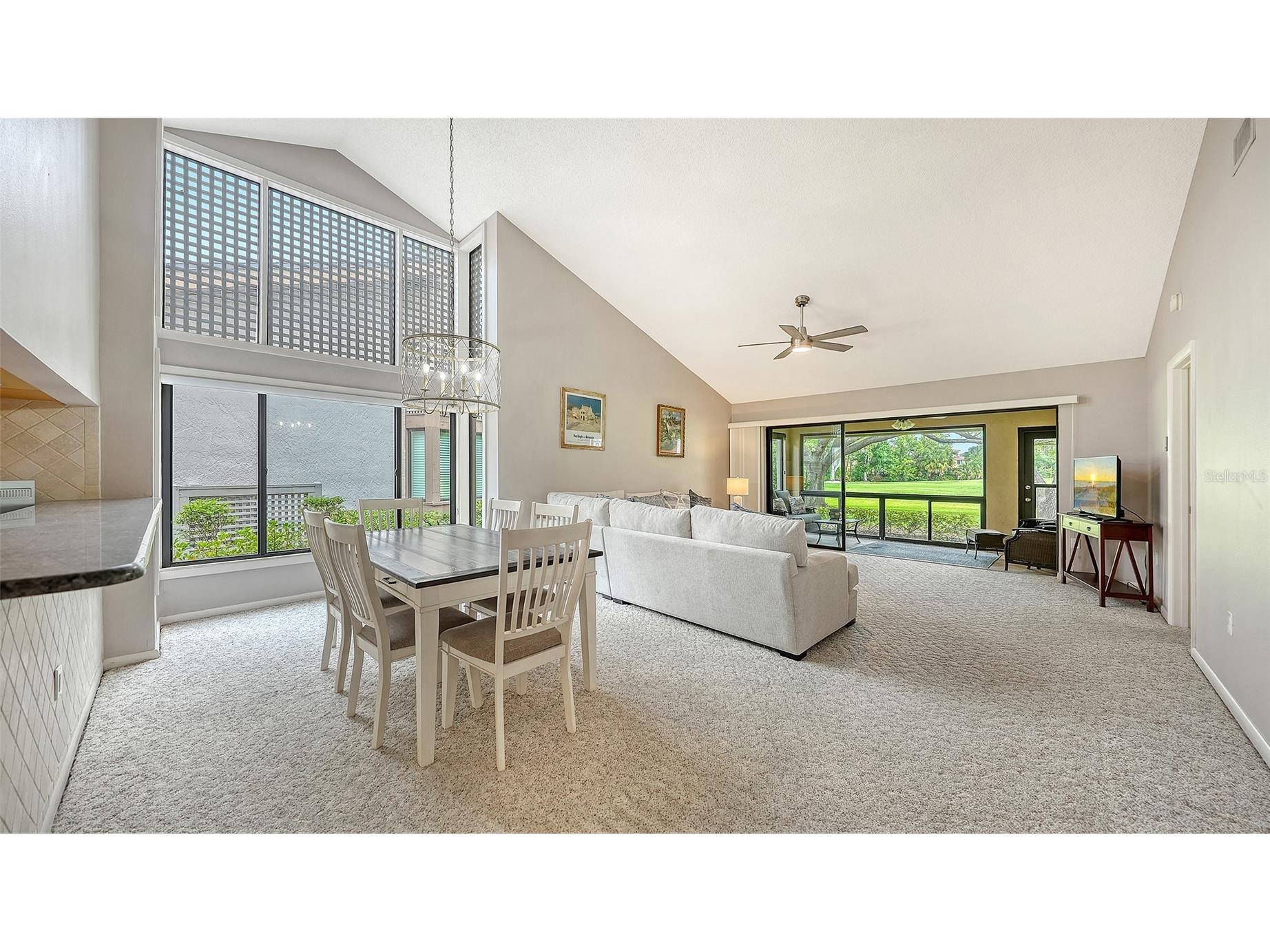 4581 Kingsmere #29 Sarasota FL 34235 A4692855 image10