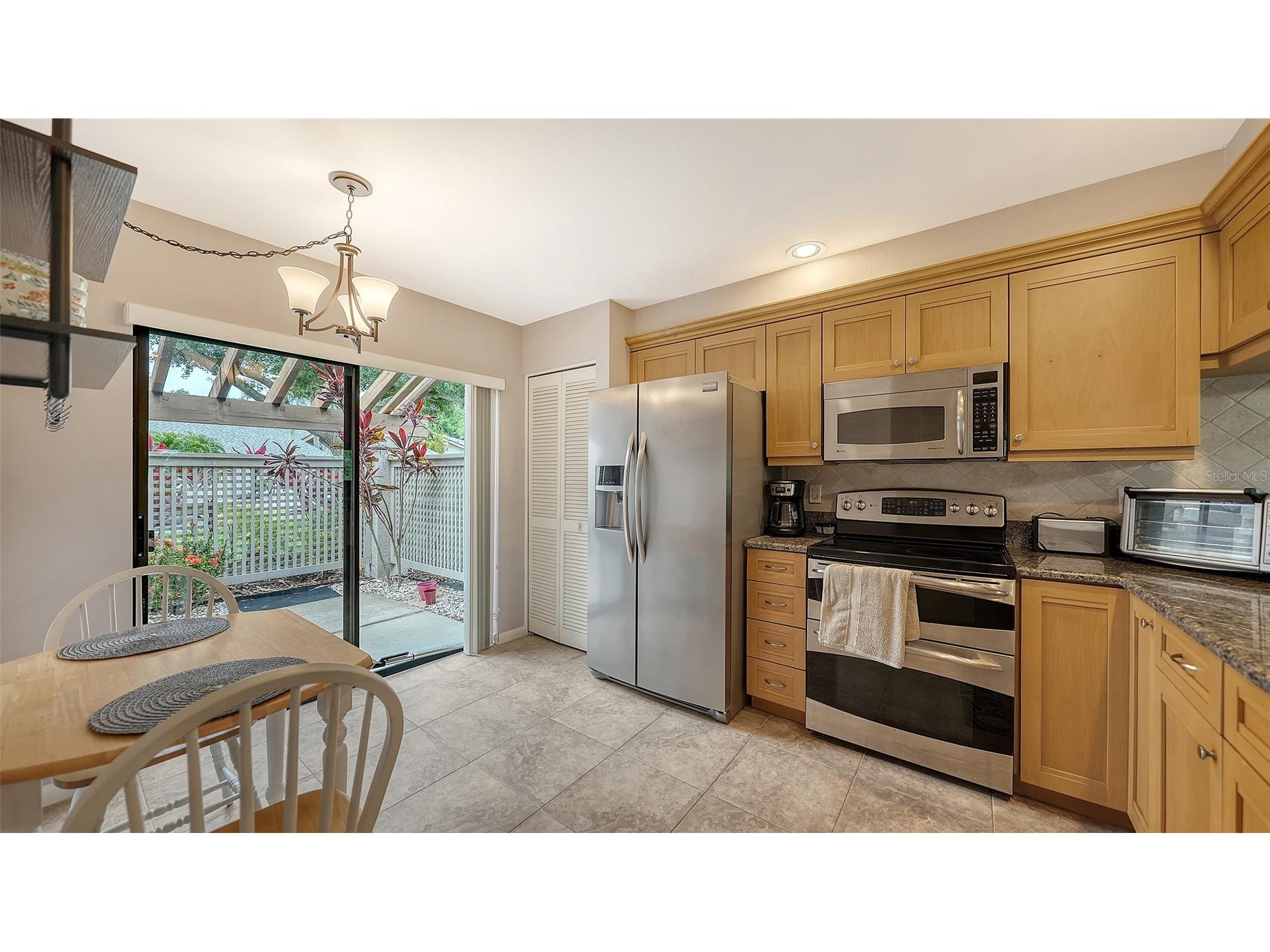 4581 Kingsmere #29 Sarasota FL 34235 A4692855 image16