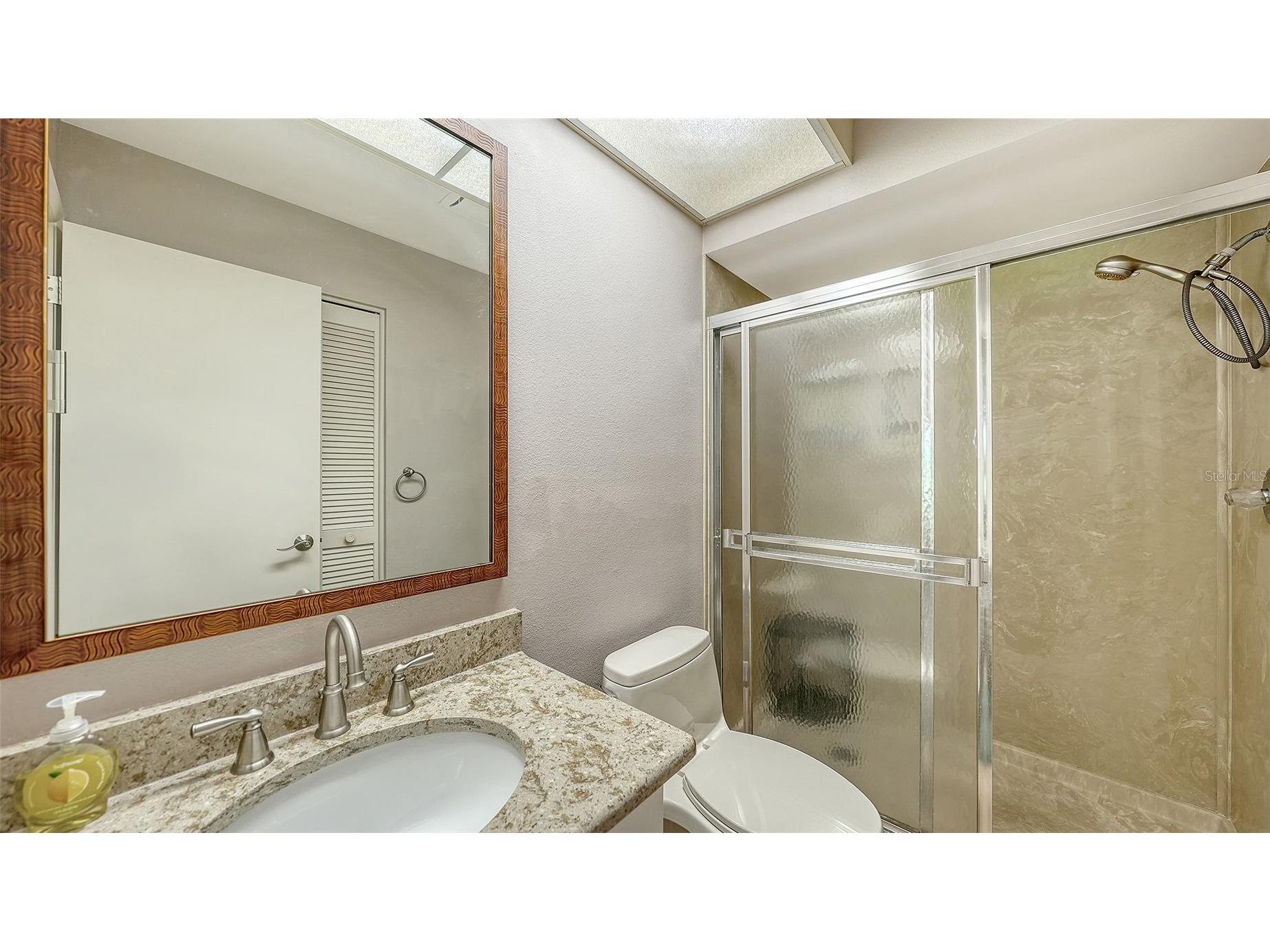 4581 Kingsmere #29 Sarasota FL 34235 A4692855 image27