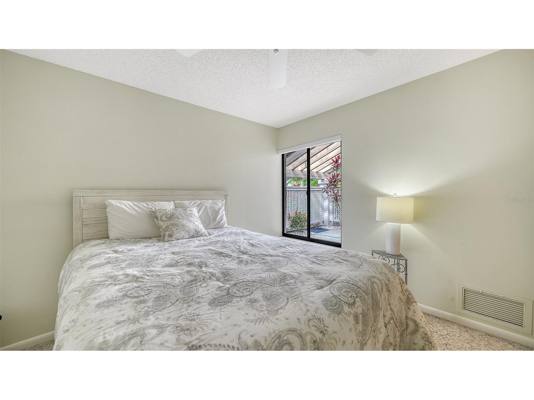 4581 Kingsmere #29 Sarasota FL 34235 A4692855 image31