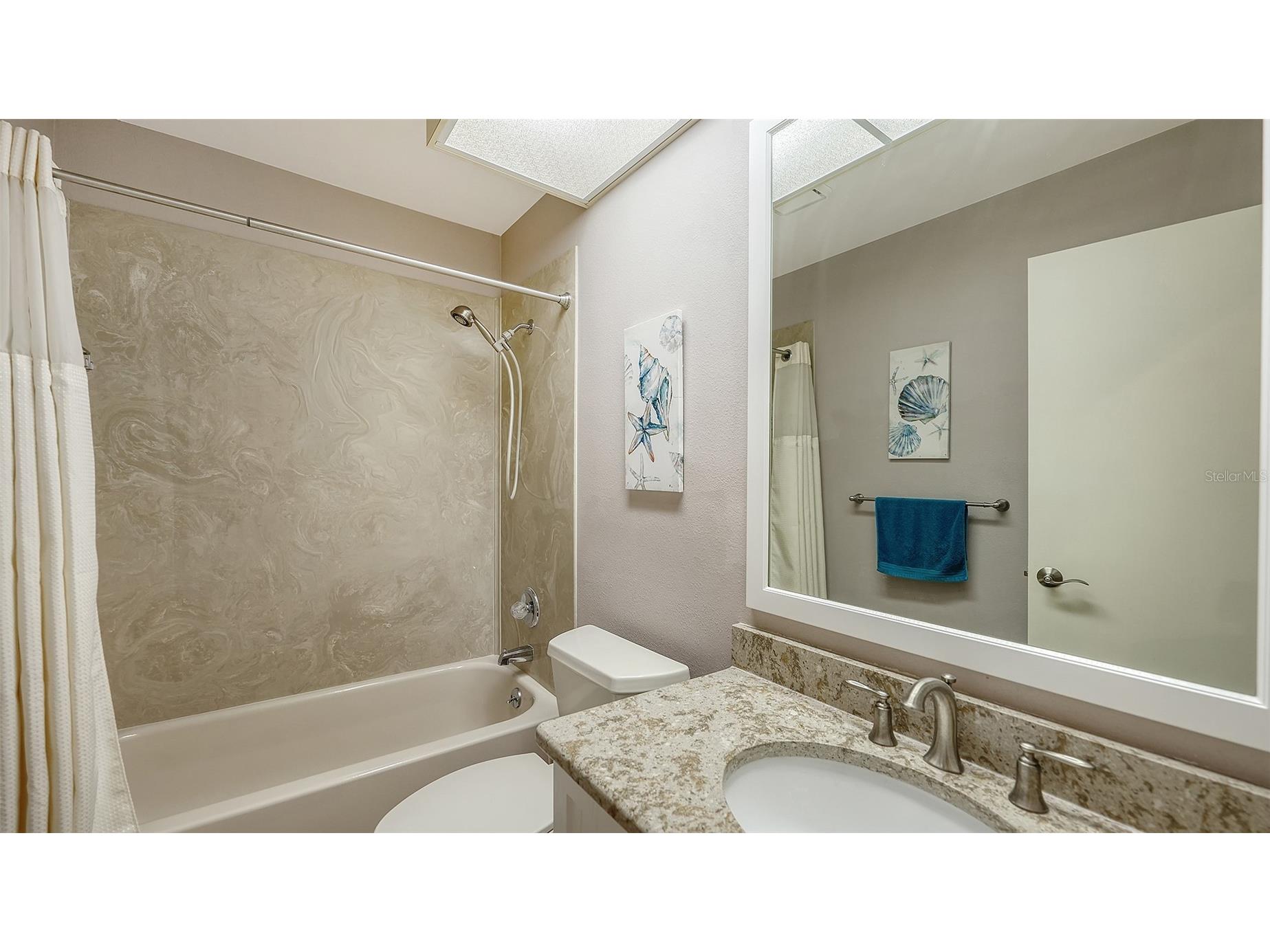 4581 Kingsmere #29 Sarasota FL 34235 A4692855 image32