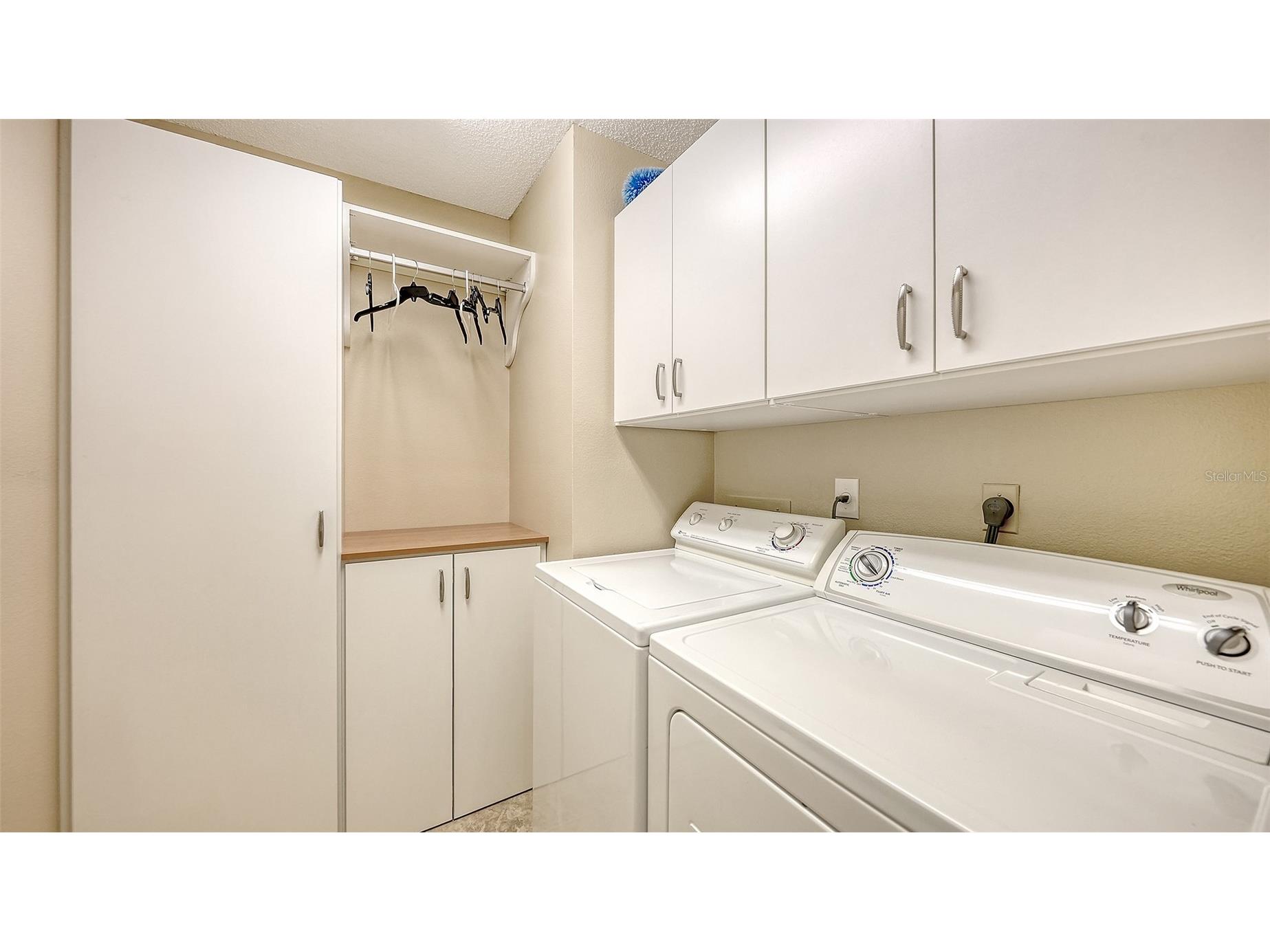 4581 Kingsmere #29 Sarasota FL 34235 A4692855 image33