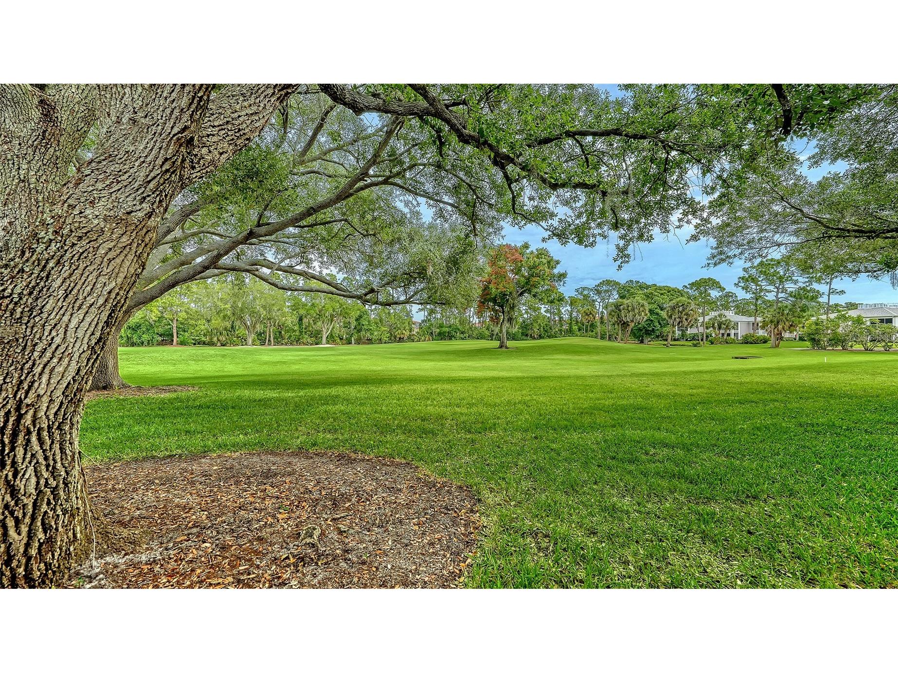 4581 Kingsmere #29 Sarasota FL 34235 A4692855 image37
