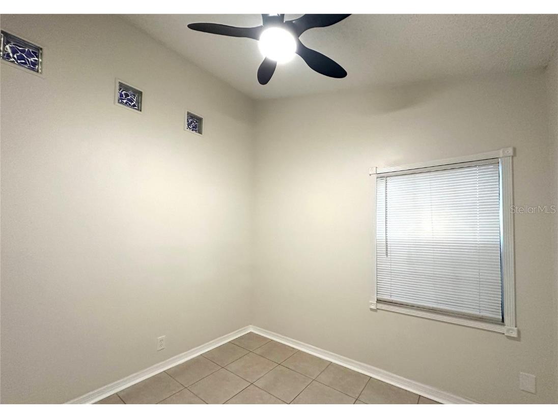 4582 Heritage Oak Drive Orlando FL 32808 O6361597 image18