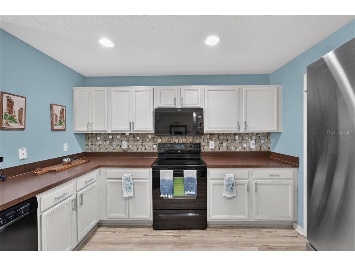 4582 Limerick Drive Tampa FL 33610 TB8526048 image11
