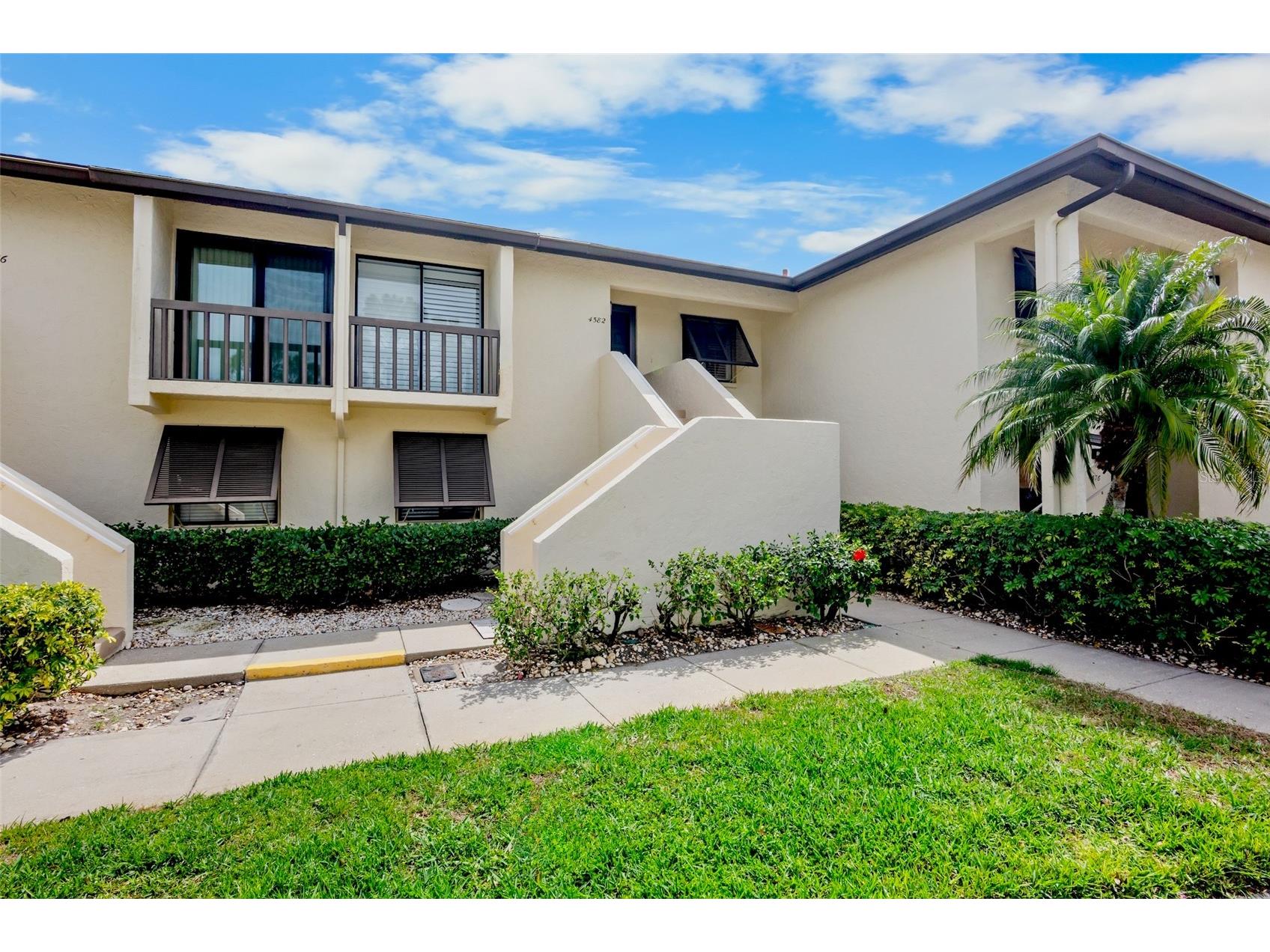 4582 Longwater #62 Sarasota FL 34235 A4686119 image1