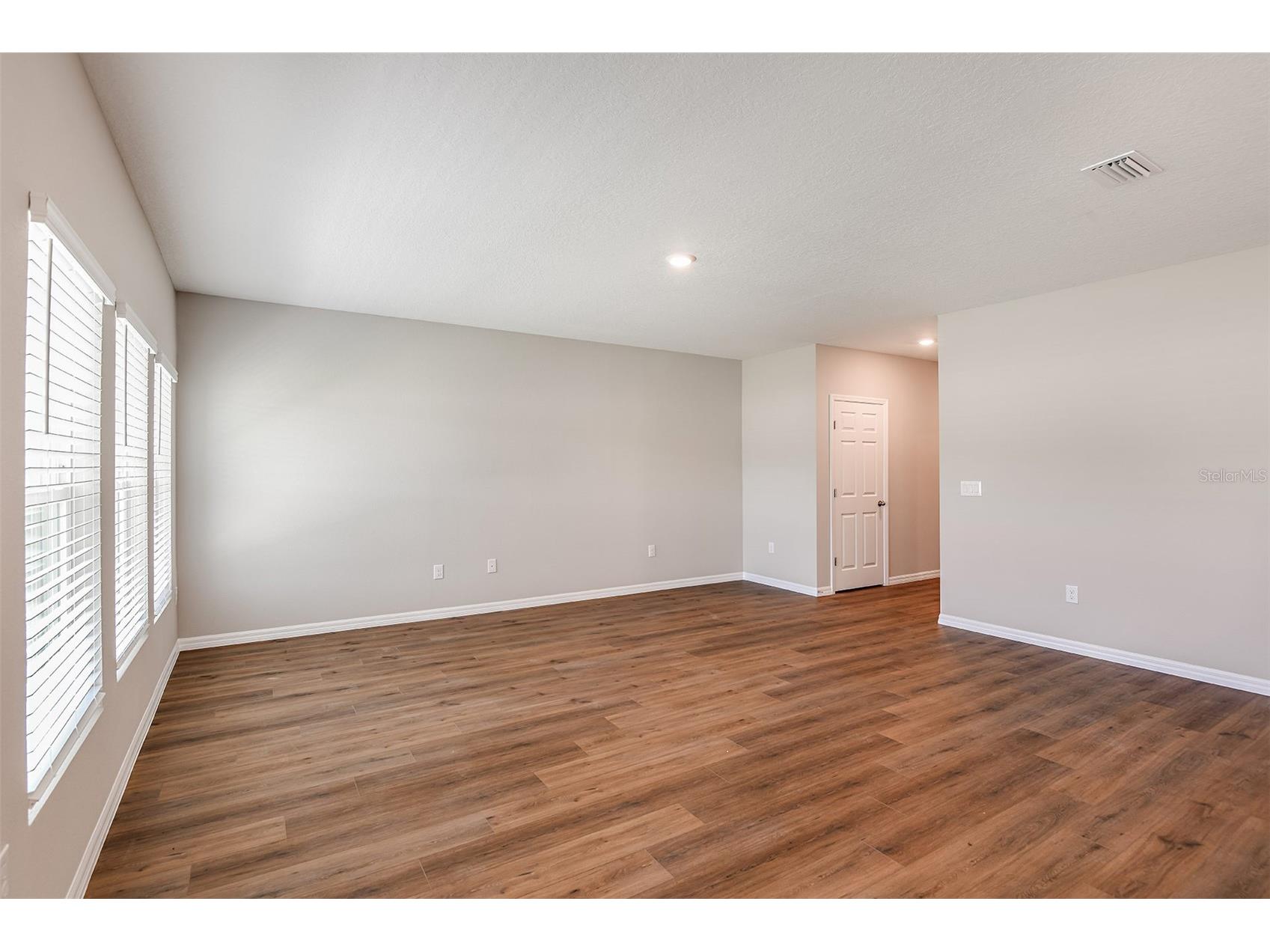4583 Riverbend Boulevard Haines City FL 33844 TB8465504 image6