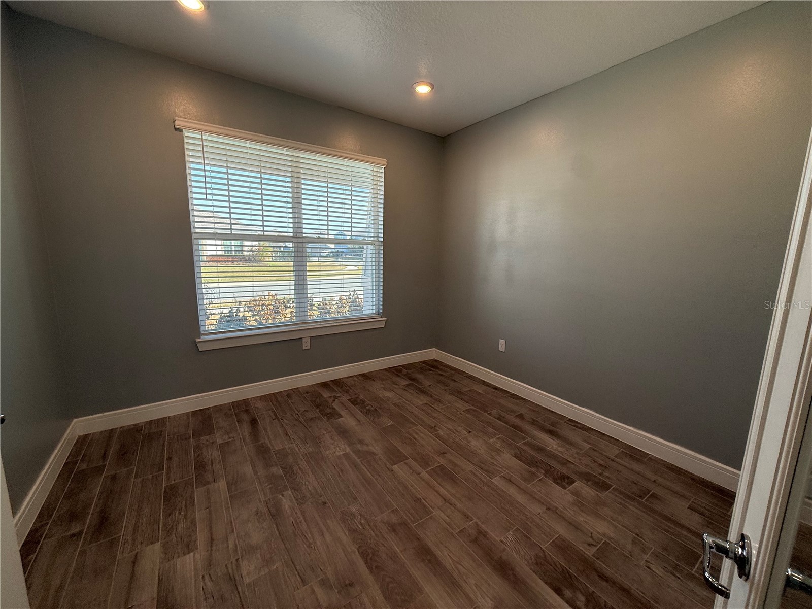 4584 Gliding Wave Street Winter Garden FL 34787 O6385716 image4