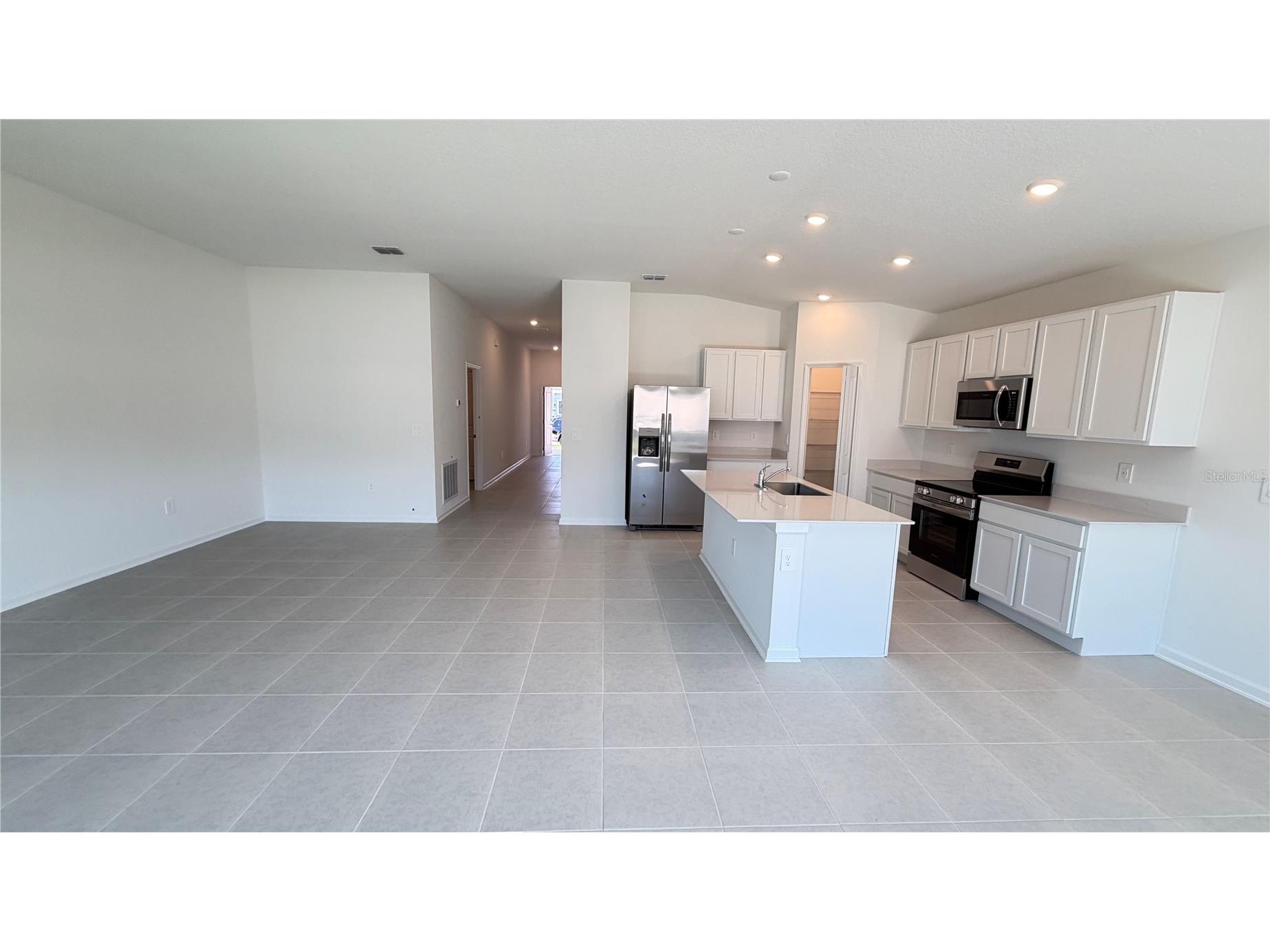4585 Golden Knight Boulevard Kissimmee FL 34746 S5153720 image7