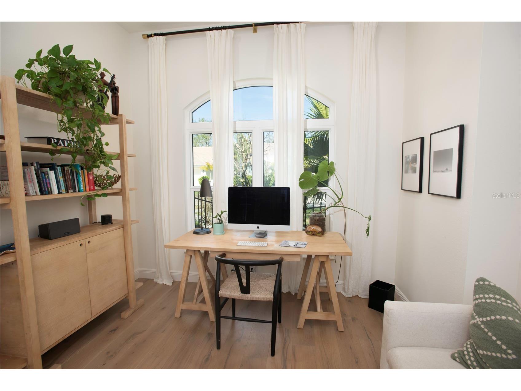 4586 Del Sol Boulevard S Sarasota FL 34243 A4682853 image11