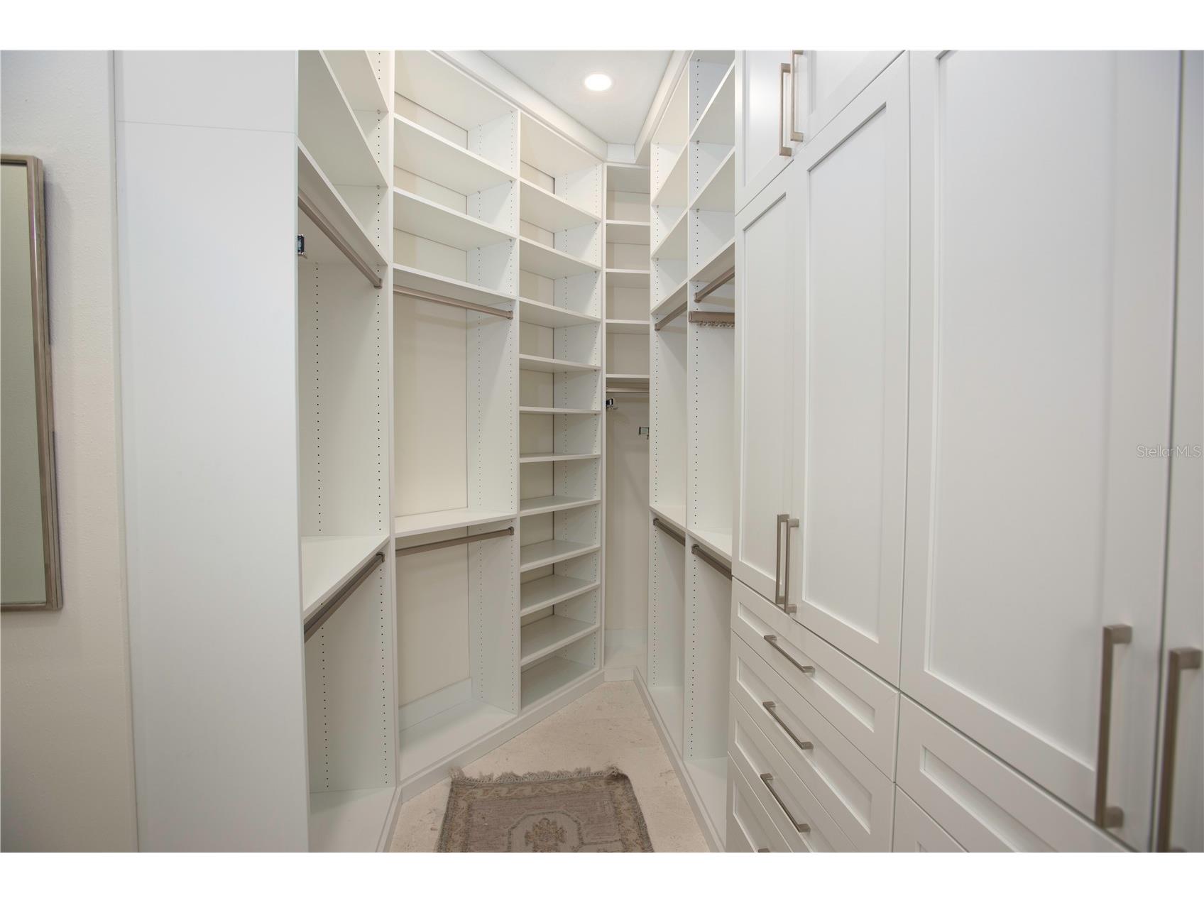 4586 Del Sol Boulevard S Sarasota FL 34243 A4682853 image14