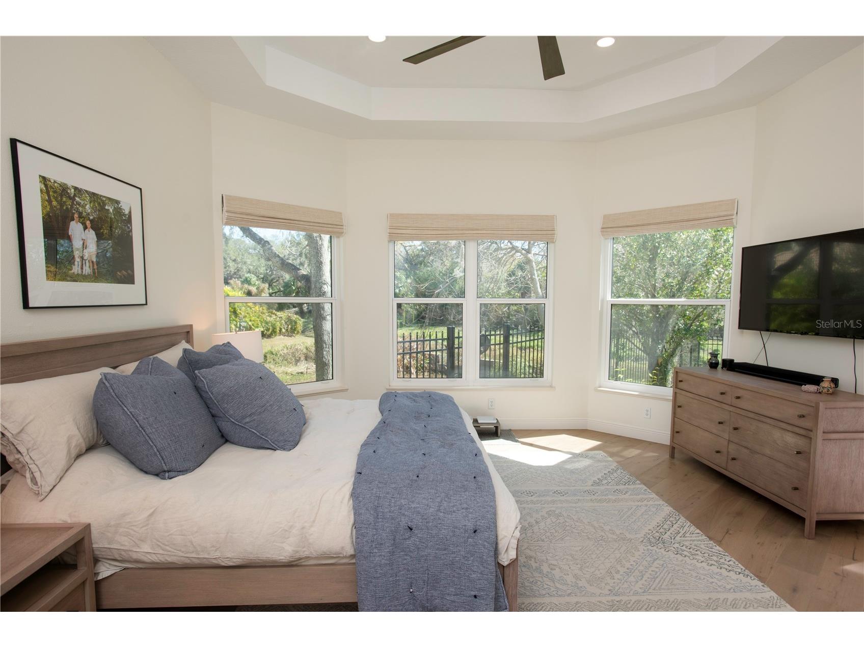 4586 Del Sol Boulevard S Sarasota FL 34243 A4682853 image18