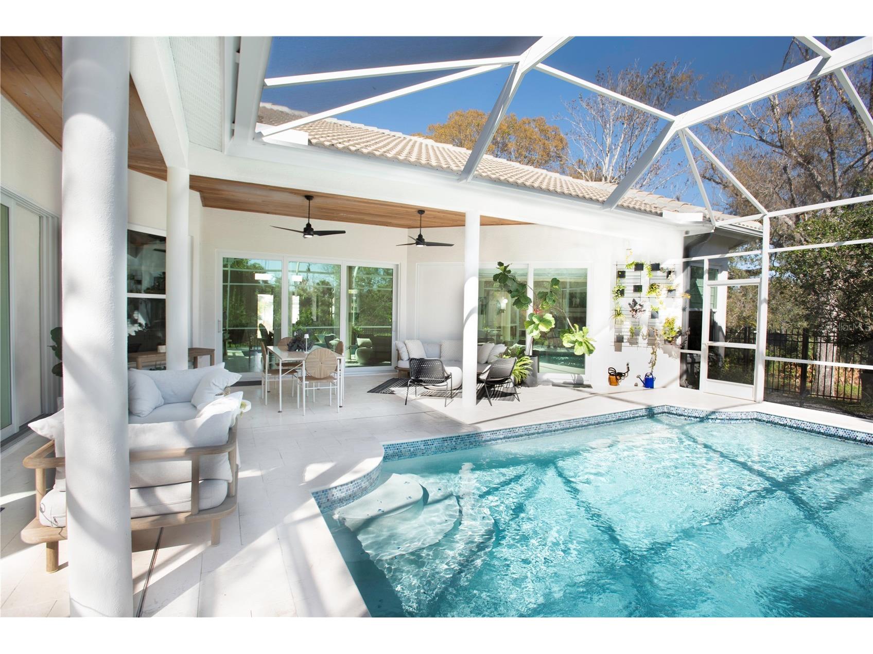 4586 Del Sol Boulevard S Sarasota FL 34243 A4682853 image21