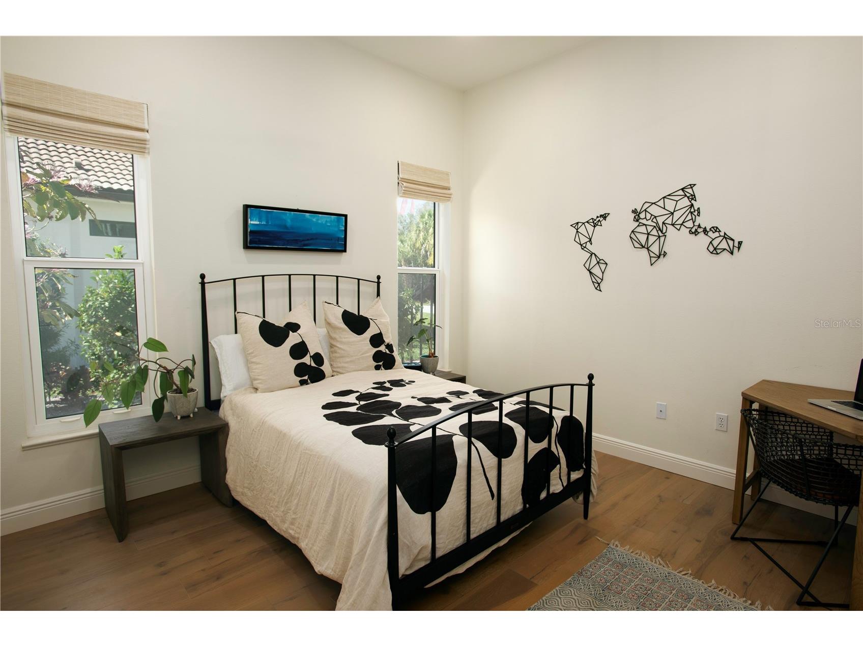 4586 Del Sol Boulevard S Sarasota FL 34243 A4682853 image28