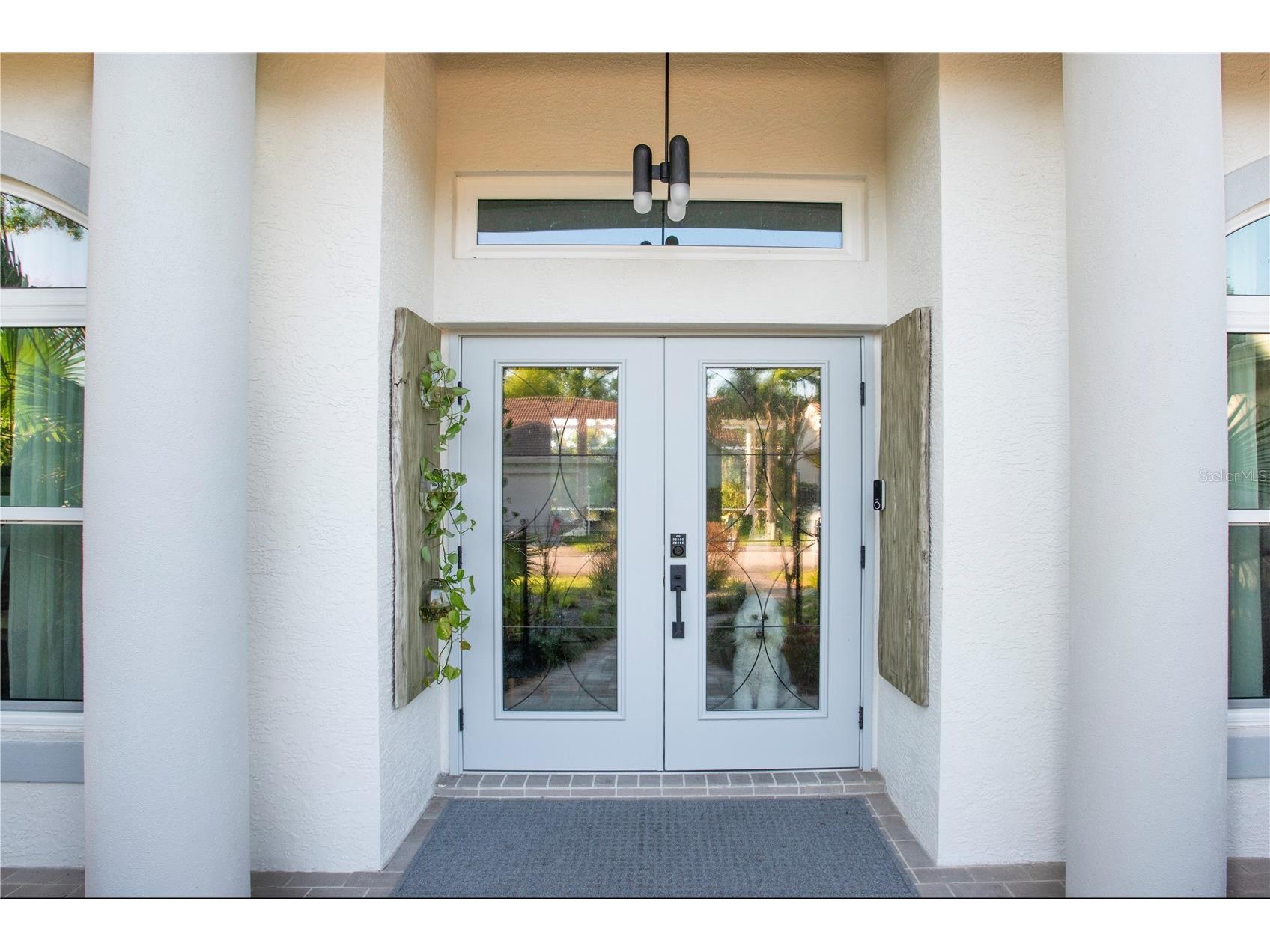 4586 Del Sol Boulevard S Sarasota FL 34243 A4682853 image32