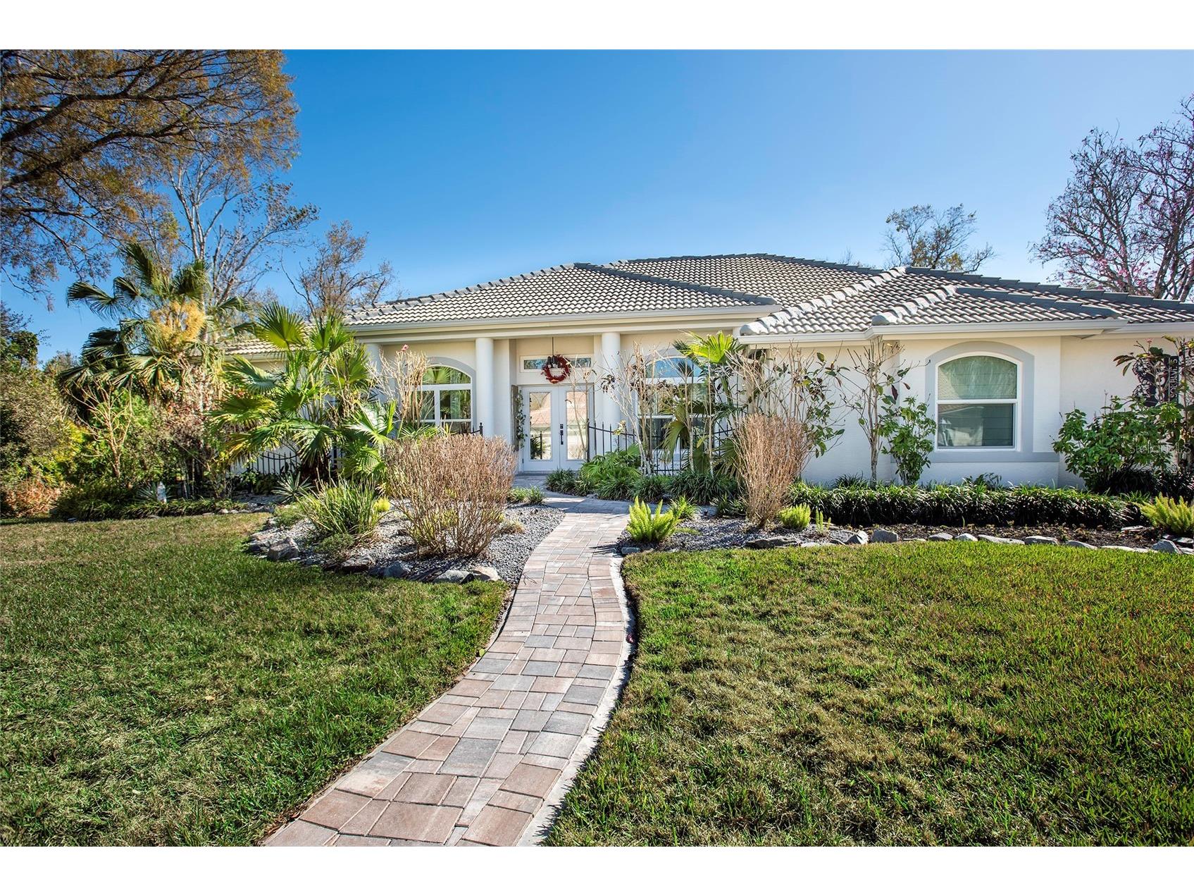 4586 Del Sol Boulevard S Sarasota FL 34243 A4682853 image33