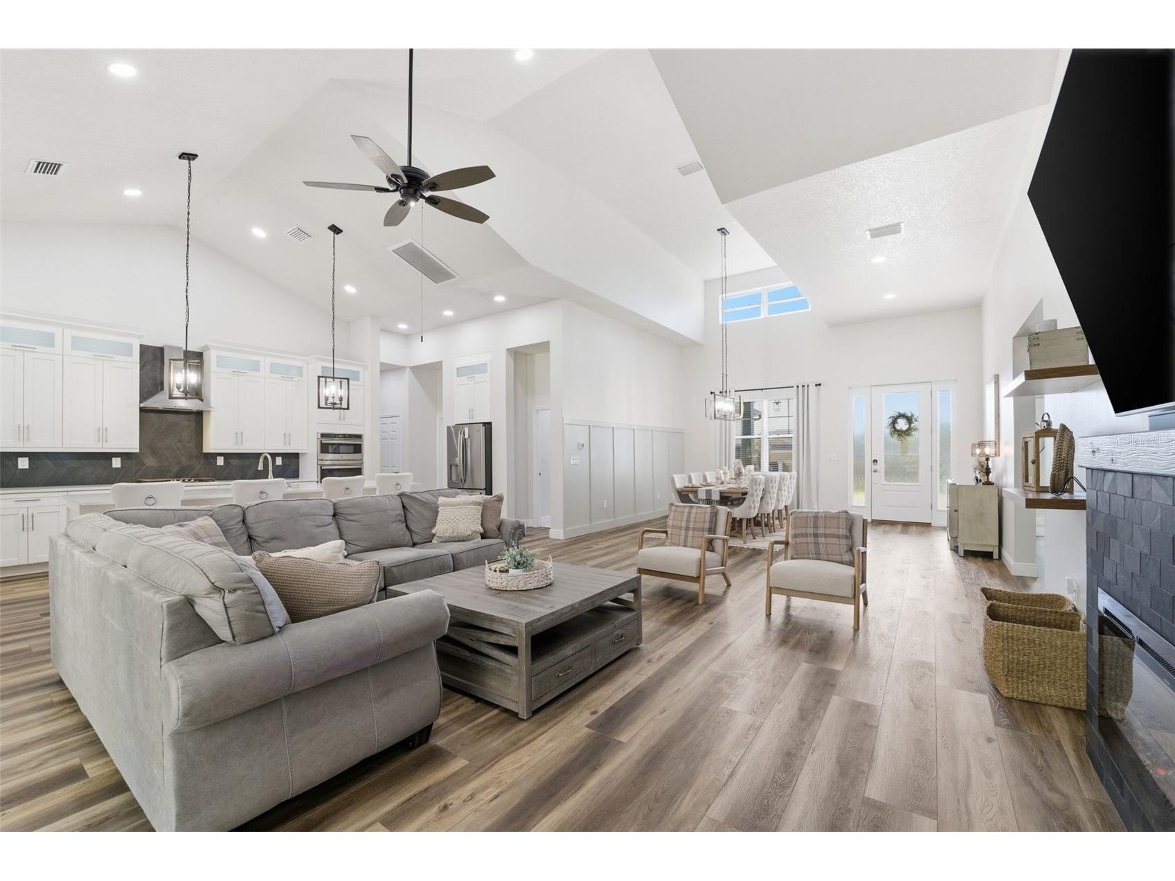 4586 Hickory Oak Drive Brooksville FL 34601 W7882882 image10