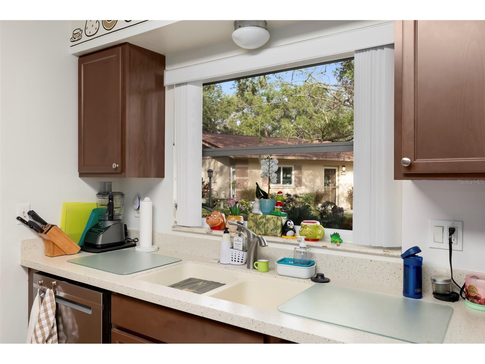 4586 Mohican Trail #147 Sarasota FL 34233 A4699365 image12