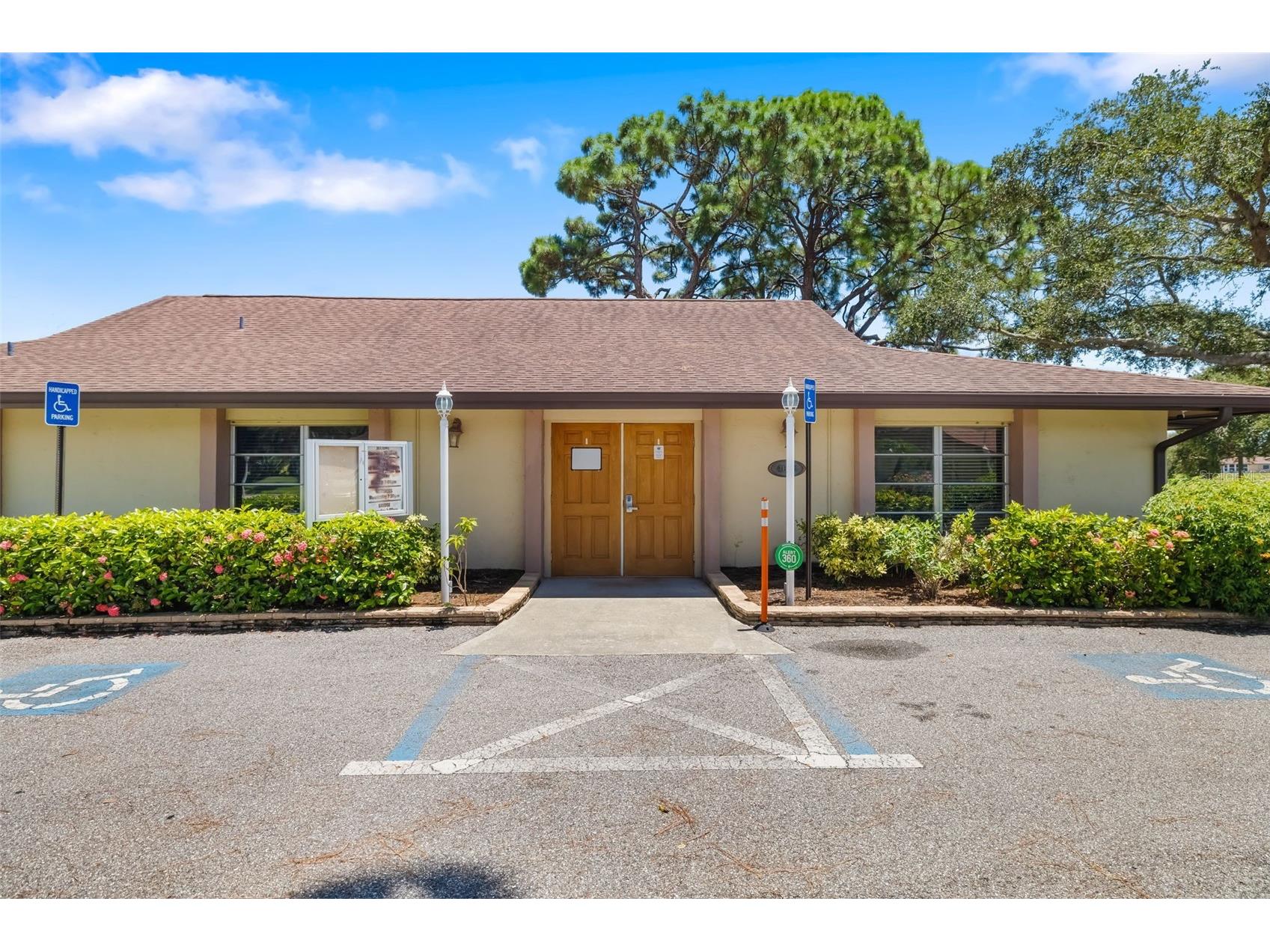 4586 Mohican Trail #147 Sarasota FL 34233 A4699365 image34