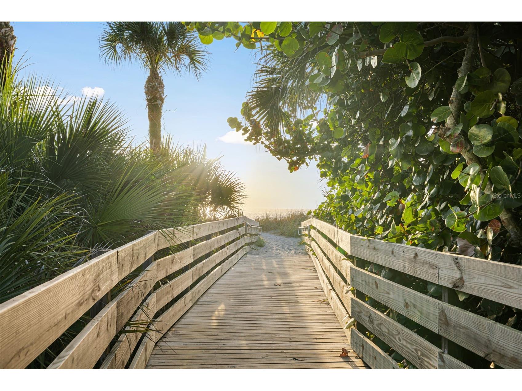 4586 Mohican Trail #147 Sarasota FL 34233 A4699365 image41