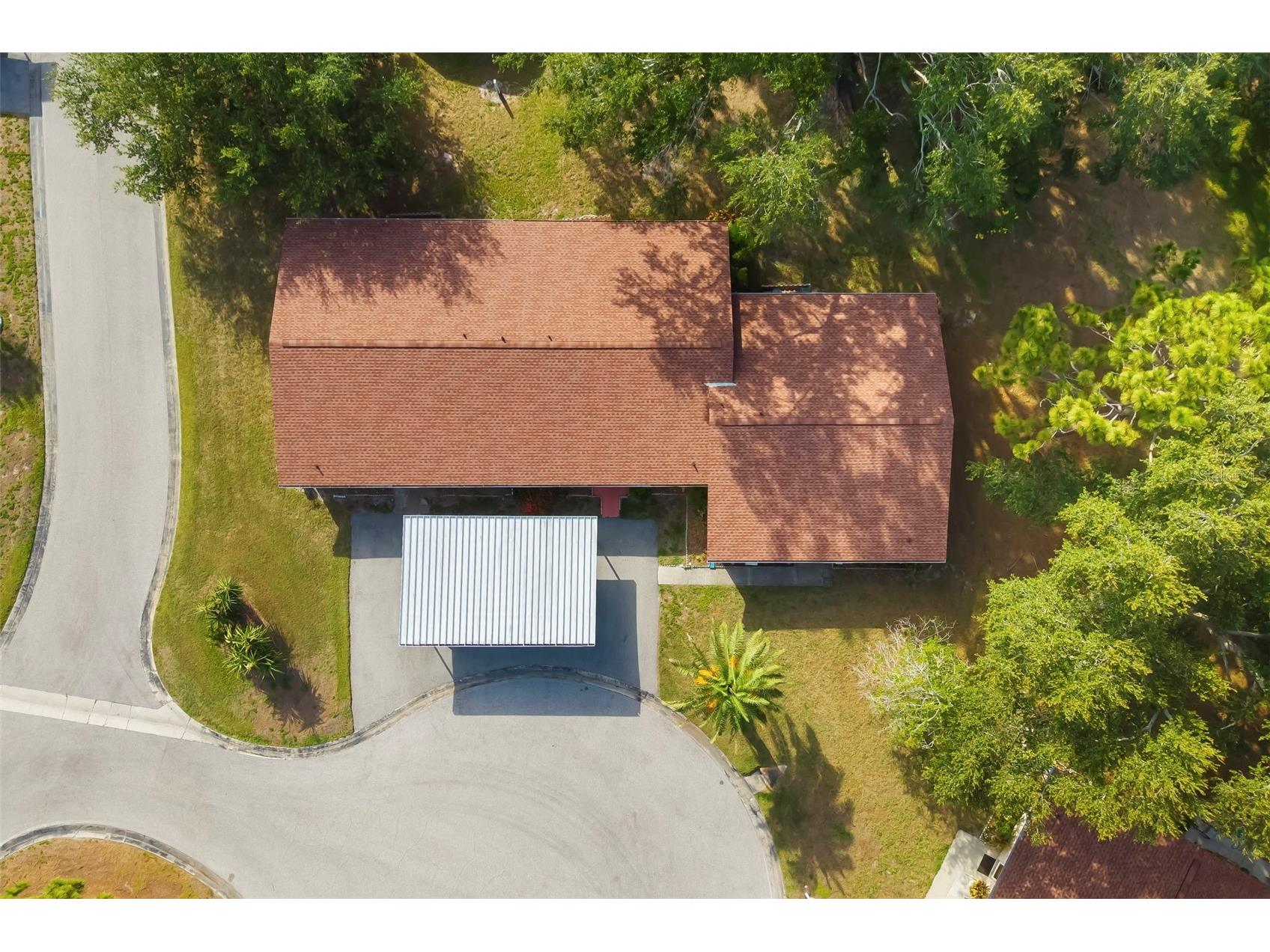 4586 Mohican Trail #147 Sarasota FL 34233 A4699365 image50