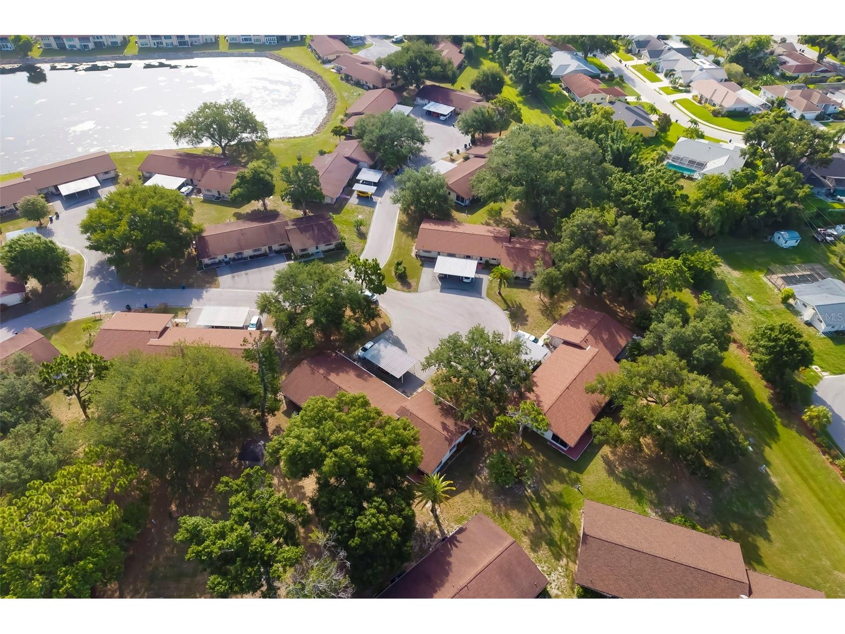 4586 Mohican Trail #147 Sarasota FL 34233 A4699365 image56
