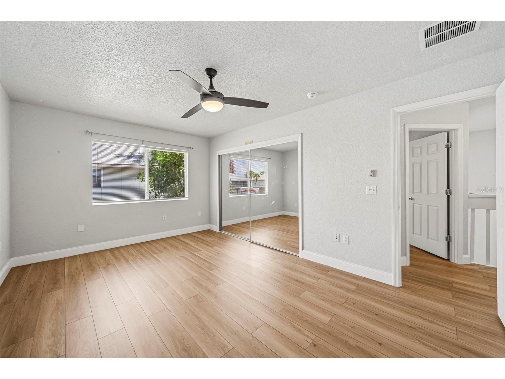 4586 Pheasant Run Drive #6B Orlando FL 32808 O6414496 image17