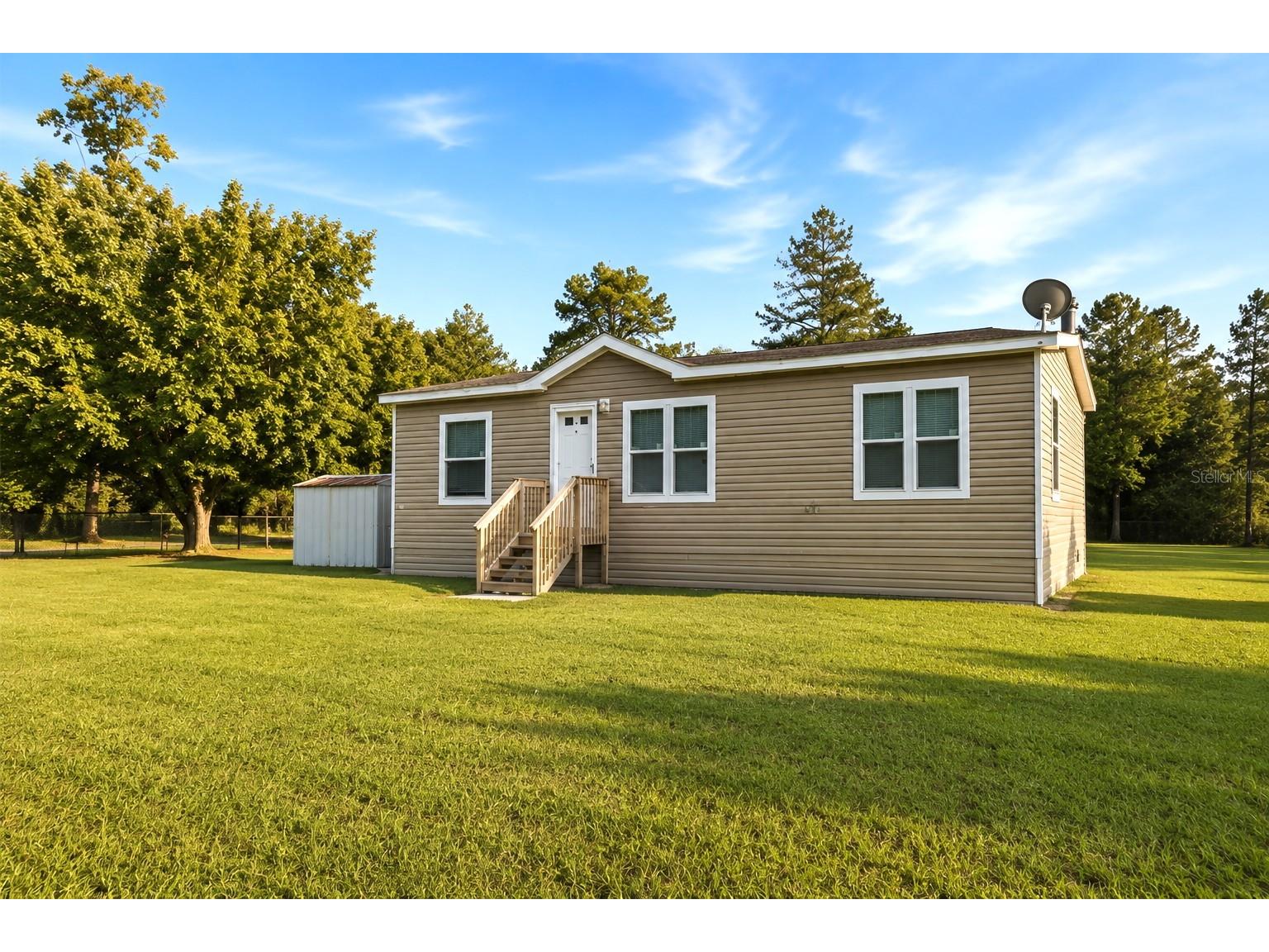 45861 Raccoon Street Paisley FL 32767 O6419521 image1