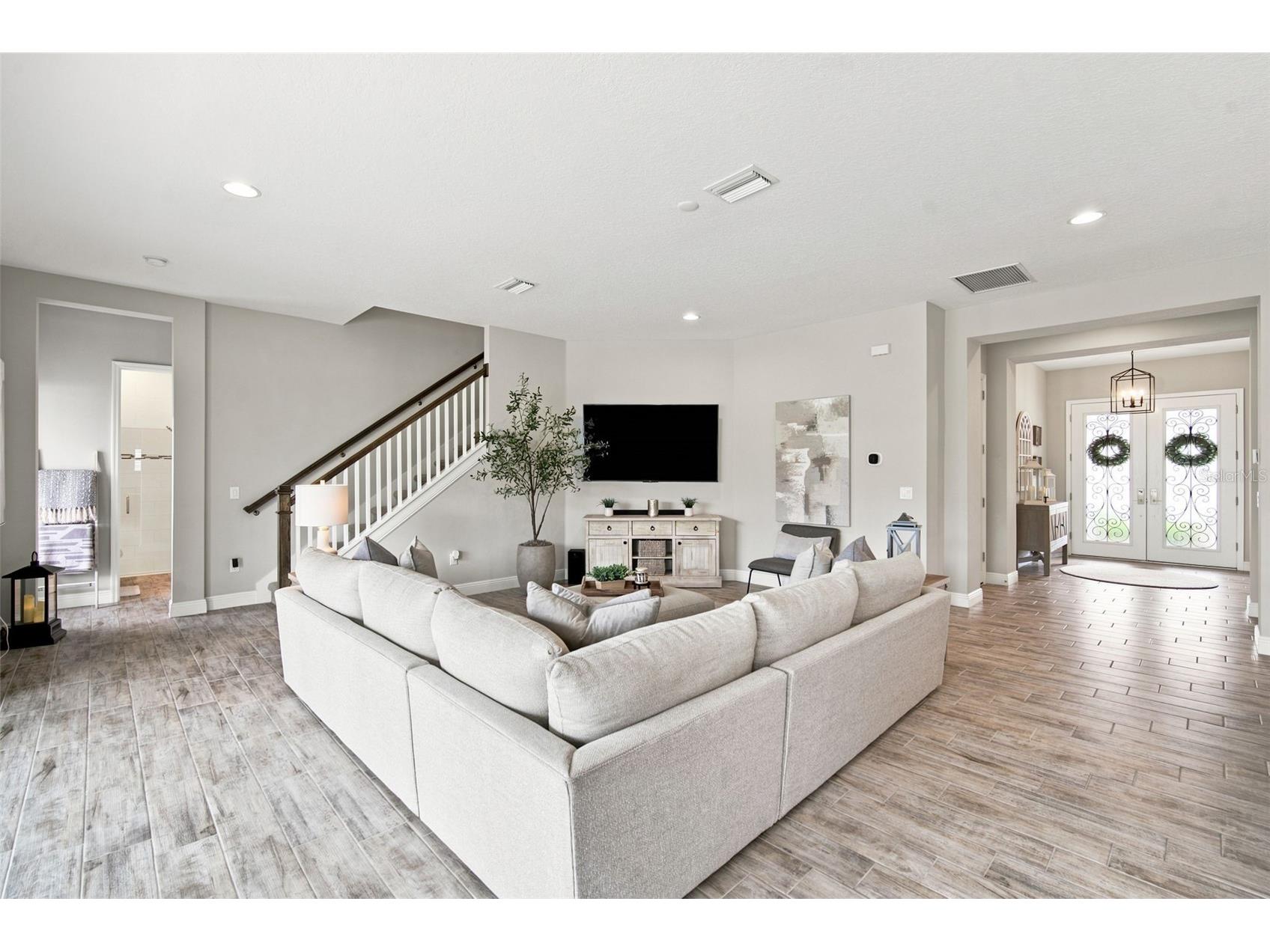 4587 Shoreleaf Loop Valrico FL 33596 TB8527796 image30