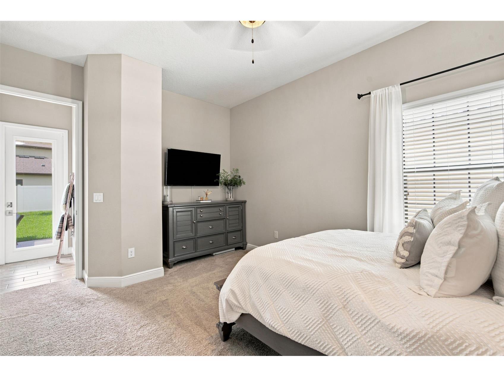 4587 Shoreleaf Loop Valrico FL 33596 TB8527796 image40