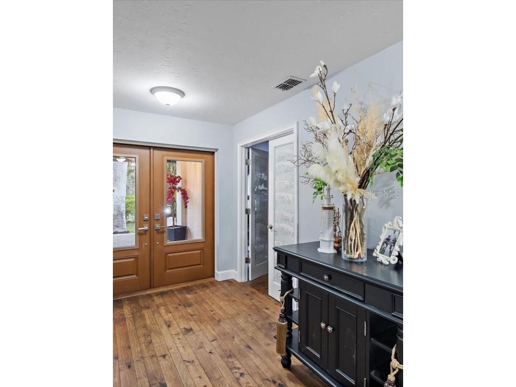 4588 Baycedar Lane Sarasota FL 34241 TB8353985 image12