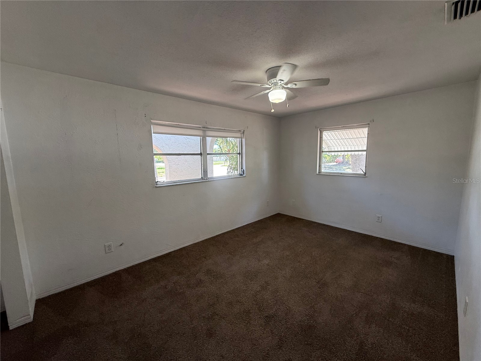 4589 32nd Avenue N Saint Petersburg FL 33713 TB8516591 image21