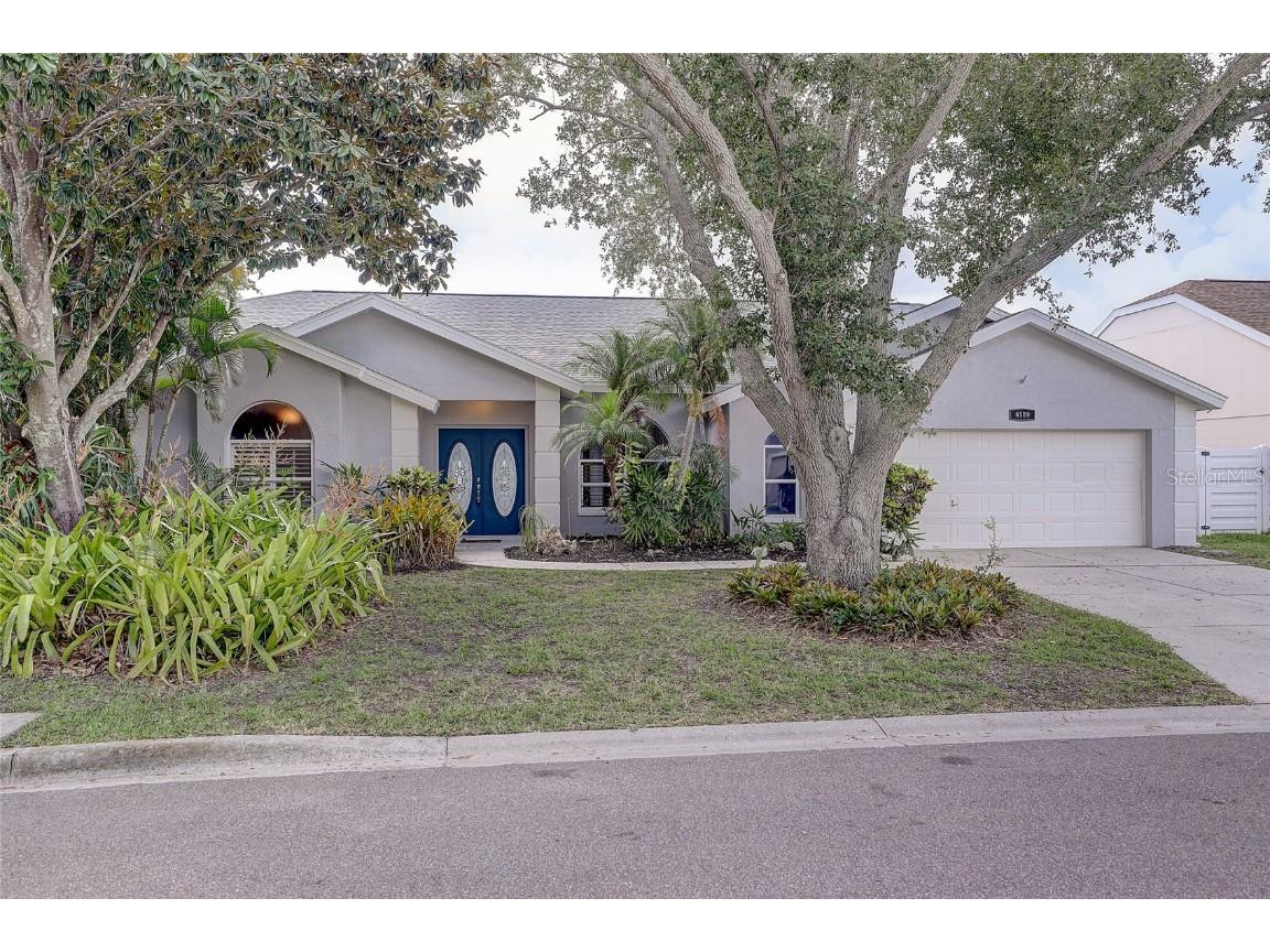 4589 Dover Street Circle E Bradenton FL 34203 A4616182 image1
