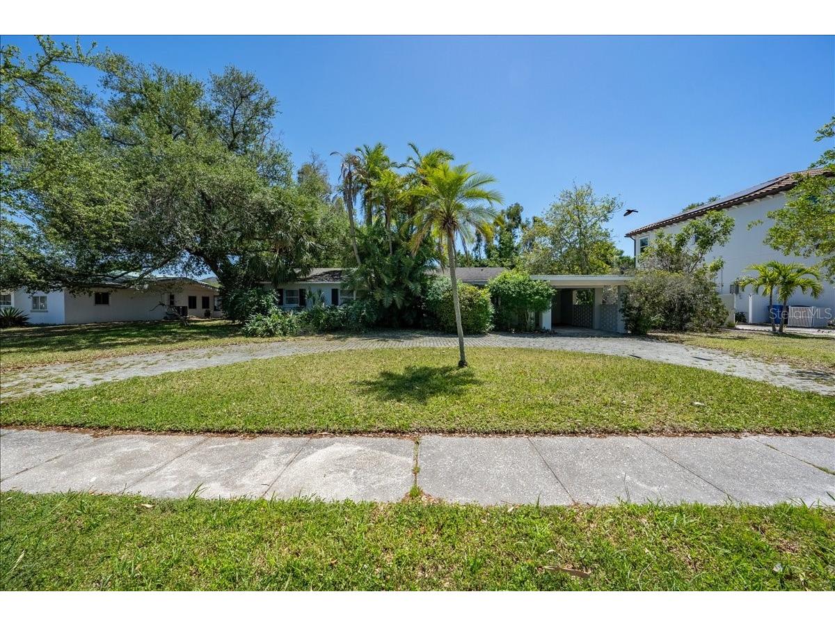 459 Bayview Drive NE Saint Petersburg FL 33704 TB8498427 image2