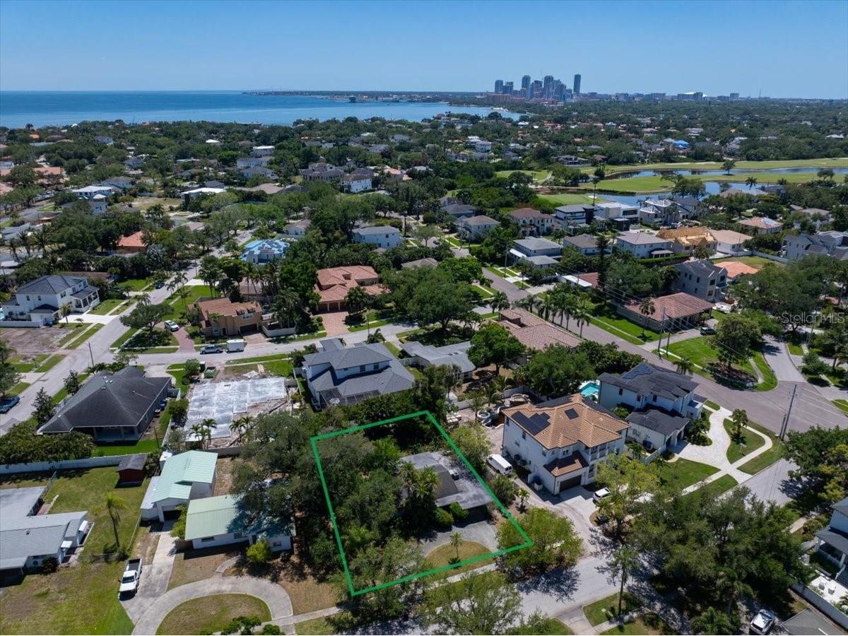 459 Bayview Drive NE Saint Petersburg FL 33704 TB8498427 image5