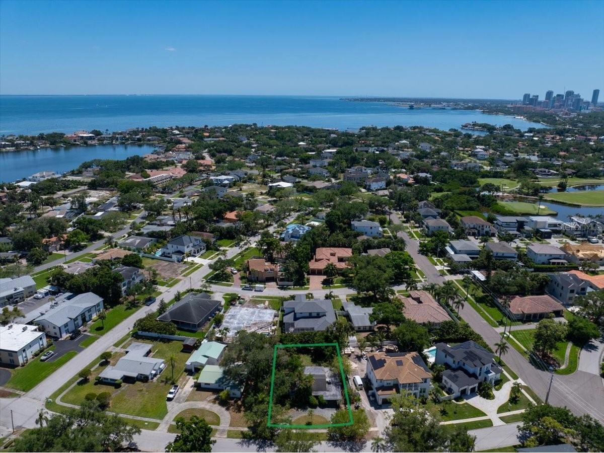 459 Bayview Drive NE Saint Petersburg FL 33704 TB8498427 image9