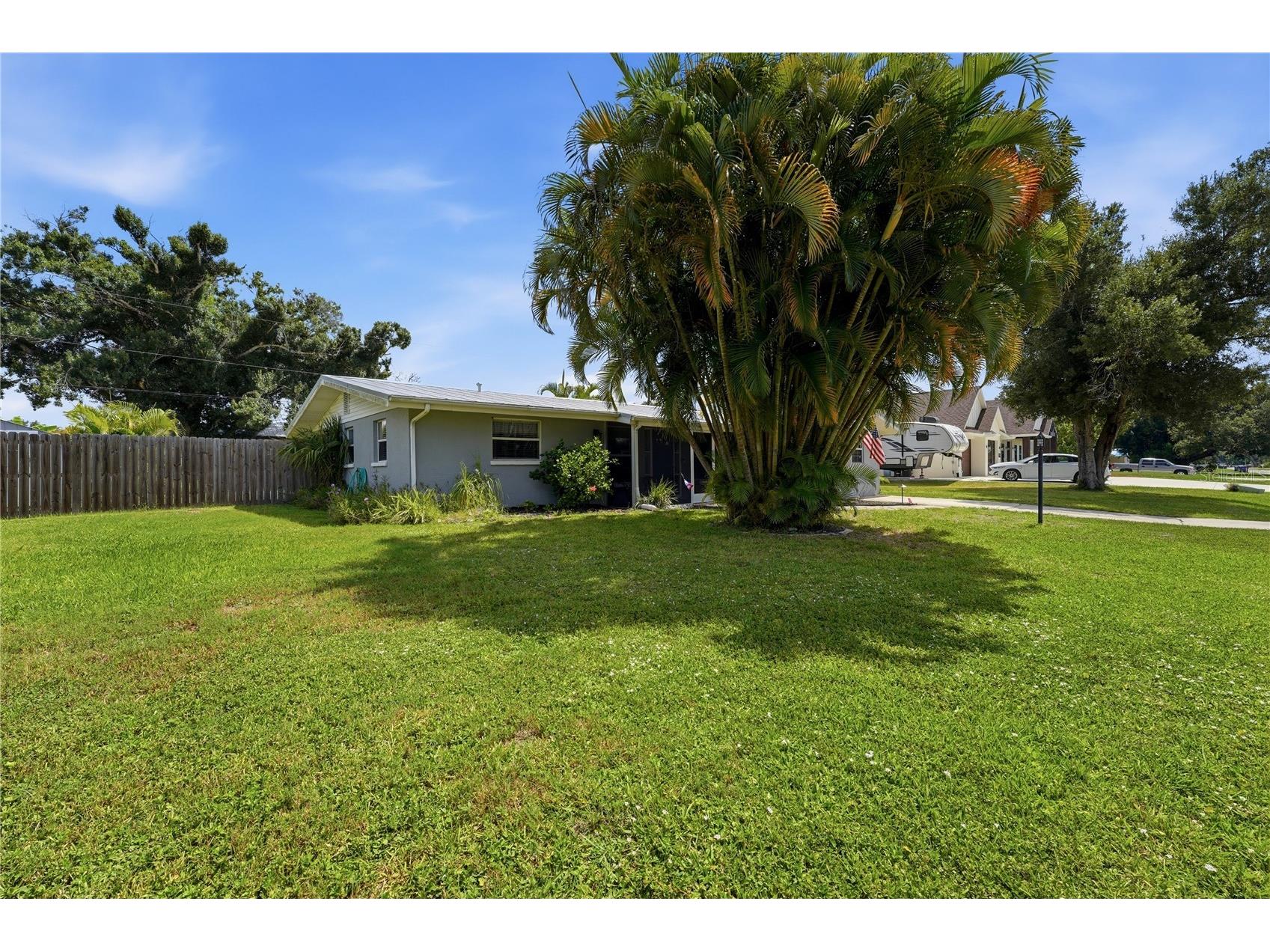 459 E Baffin Drive Venice FL 34293 N6144923 image4