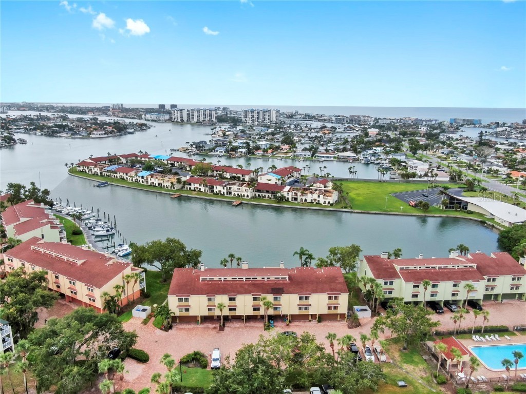 459 Haven Point Drive Treasure Island FL 33706 - INTRACOASTAL WATERWAY TB8401829 image100