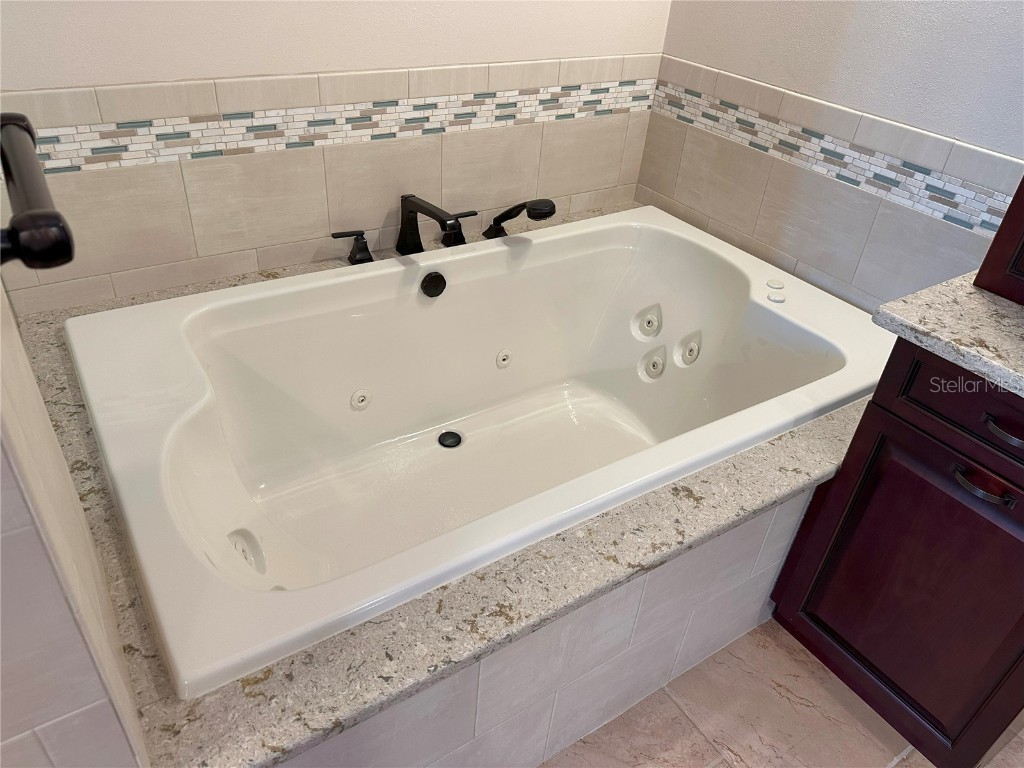 459 Haven Point Drive Treasure Island FL 33706 - INTRACOASTAL WATERWAY TB8401829 image57