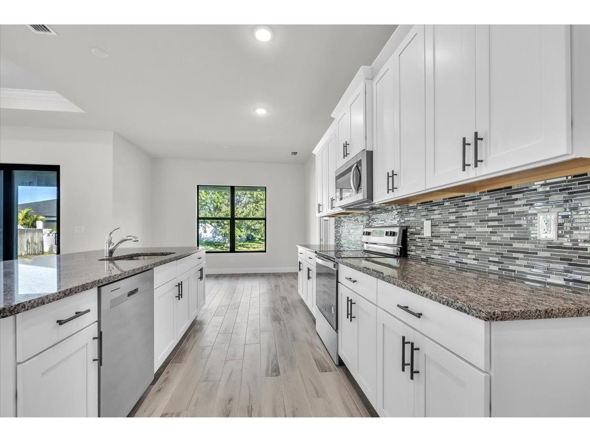 459 NE 2nd Place Cape Coral FL 33909 C7519469 image10
