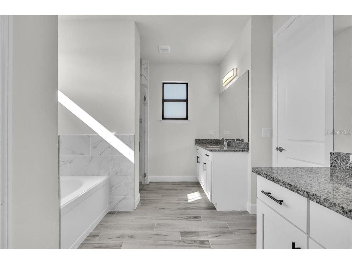 459 NE 2nd Place Cape Coral FL 33909 C7519469 image19