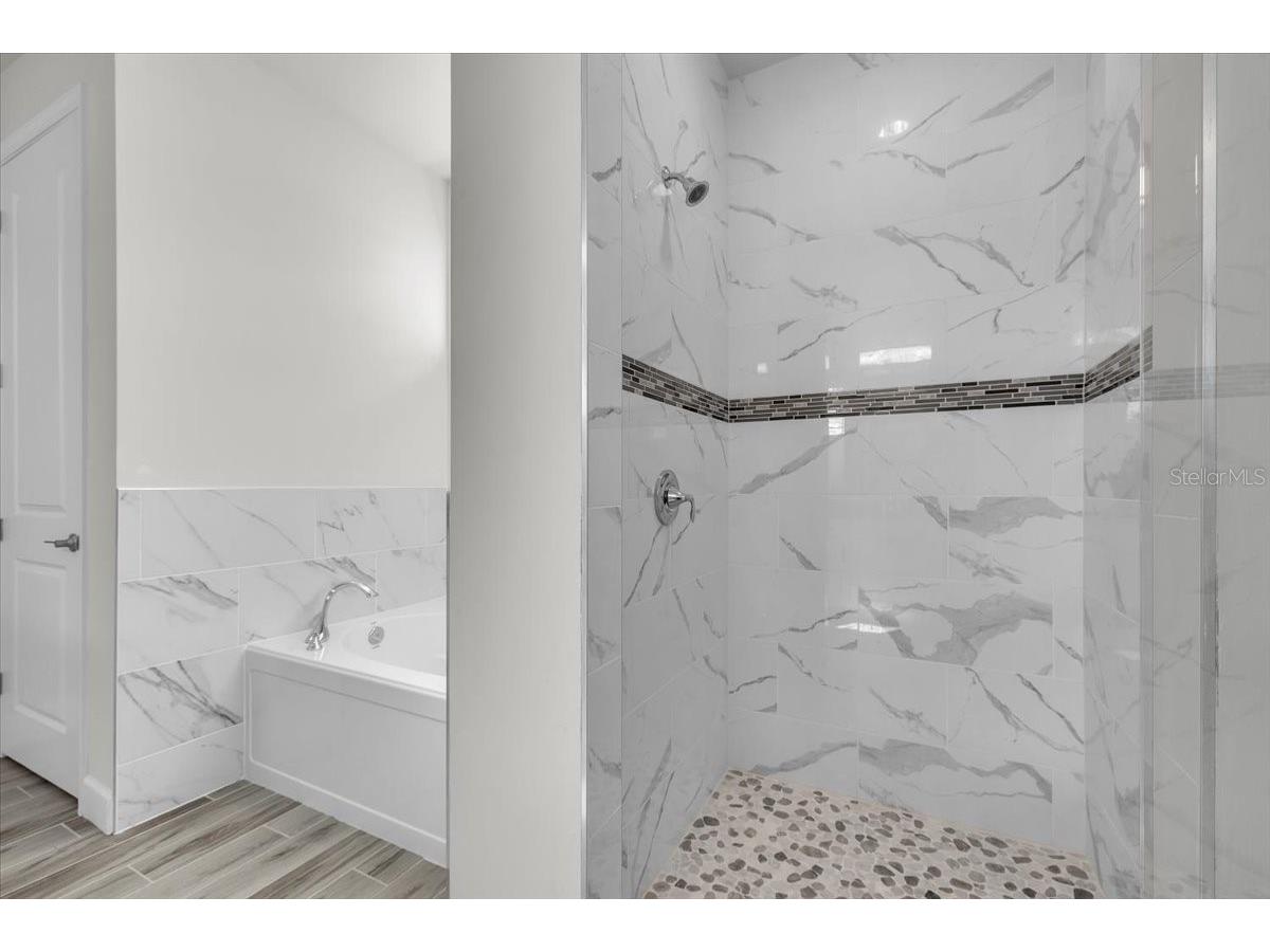 459 NE 2nd Place Cape Coral FL 33909 C7519469 image20