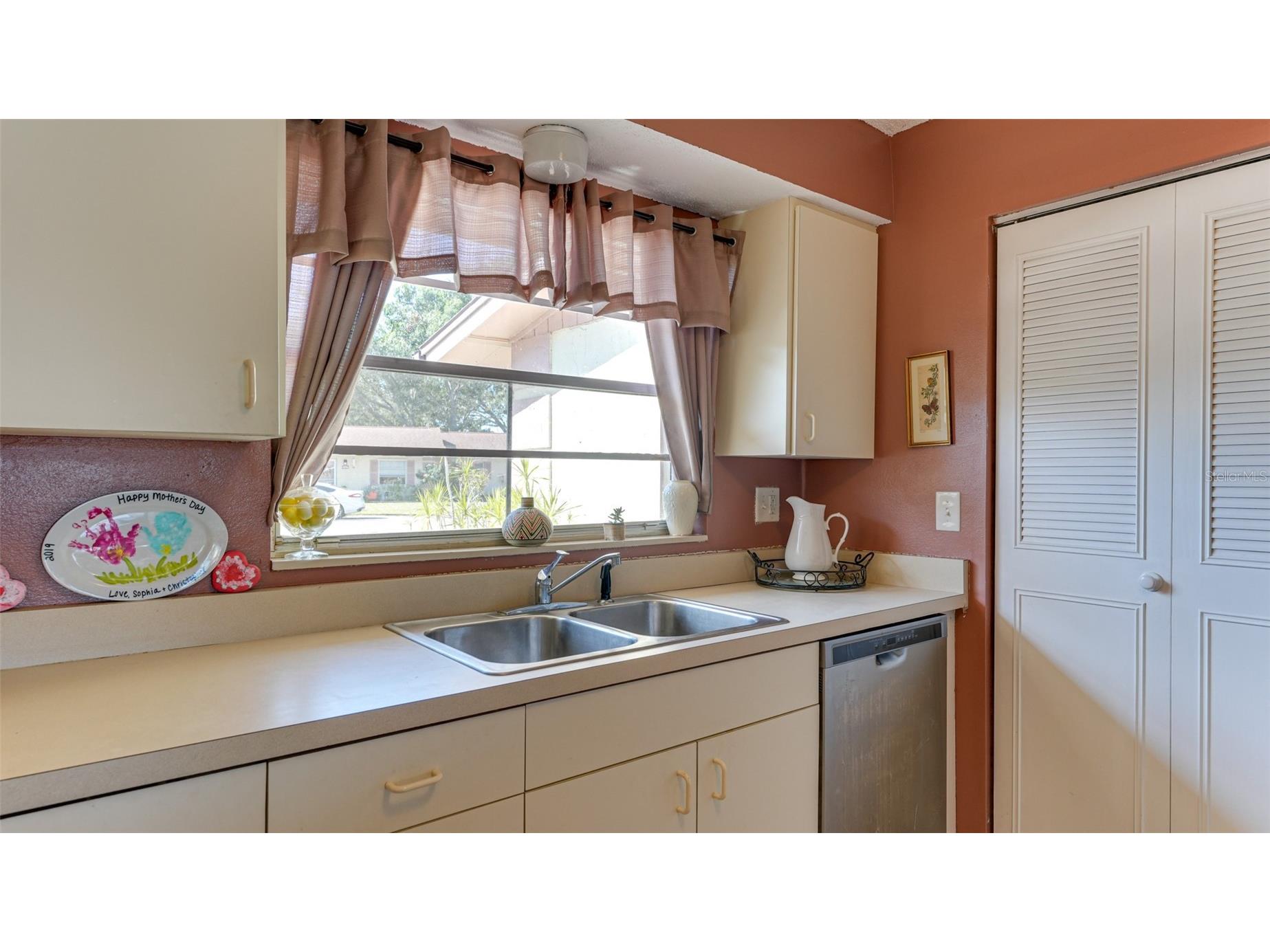 4591 Mohican Trail #137 Sarasota FL 34233 A4686959 image11