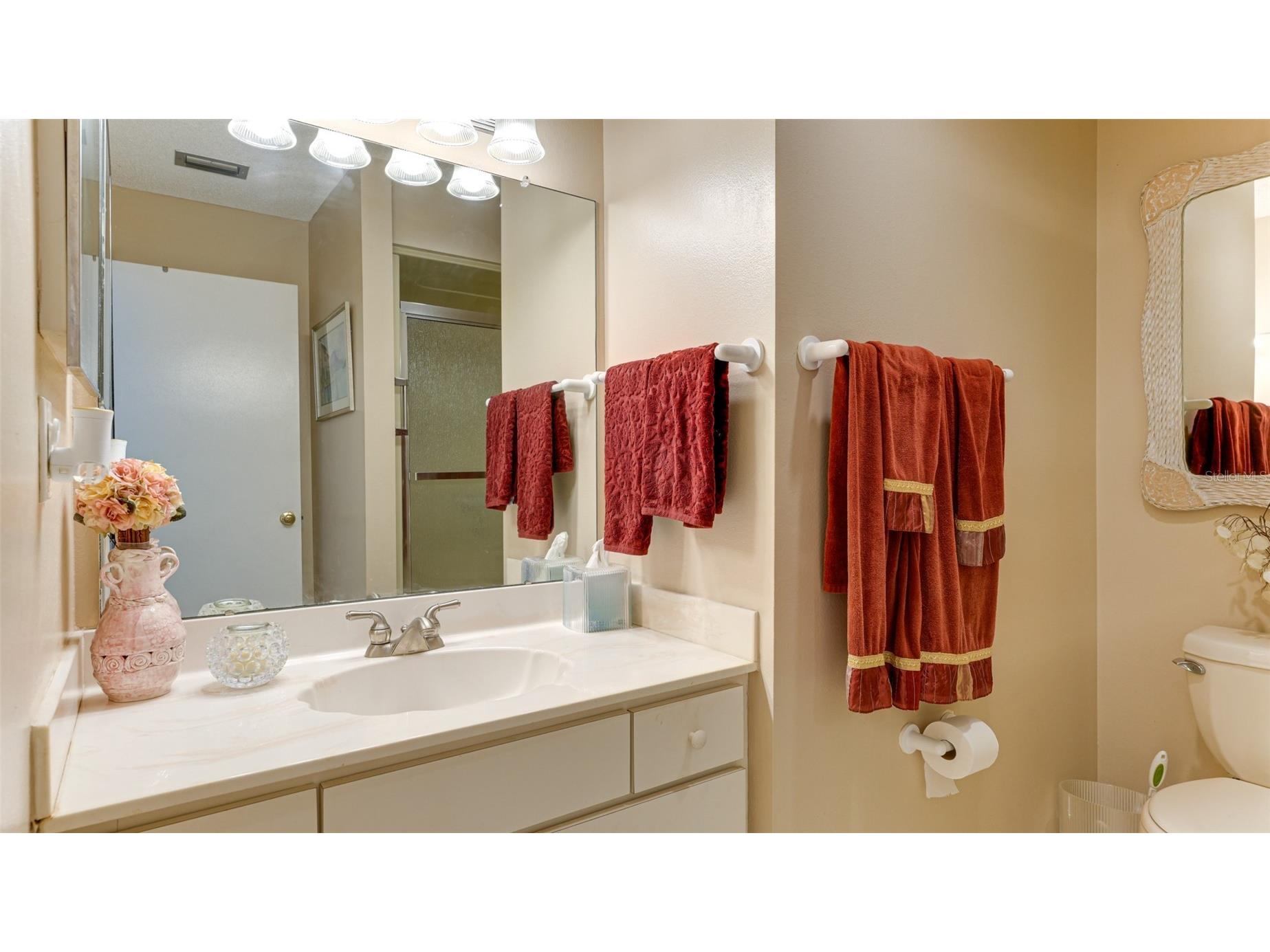 4591 Mohican Trail #137 Sarasota FL 34233 A4686959 image21
