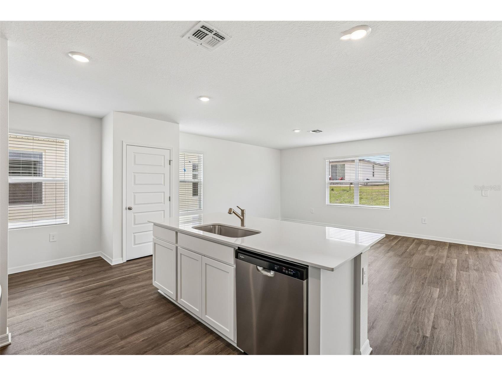 4594 Barberry Lakeland FL 33811 O6402011 image11