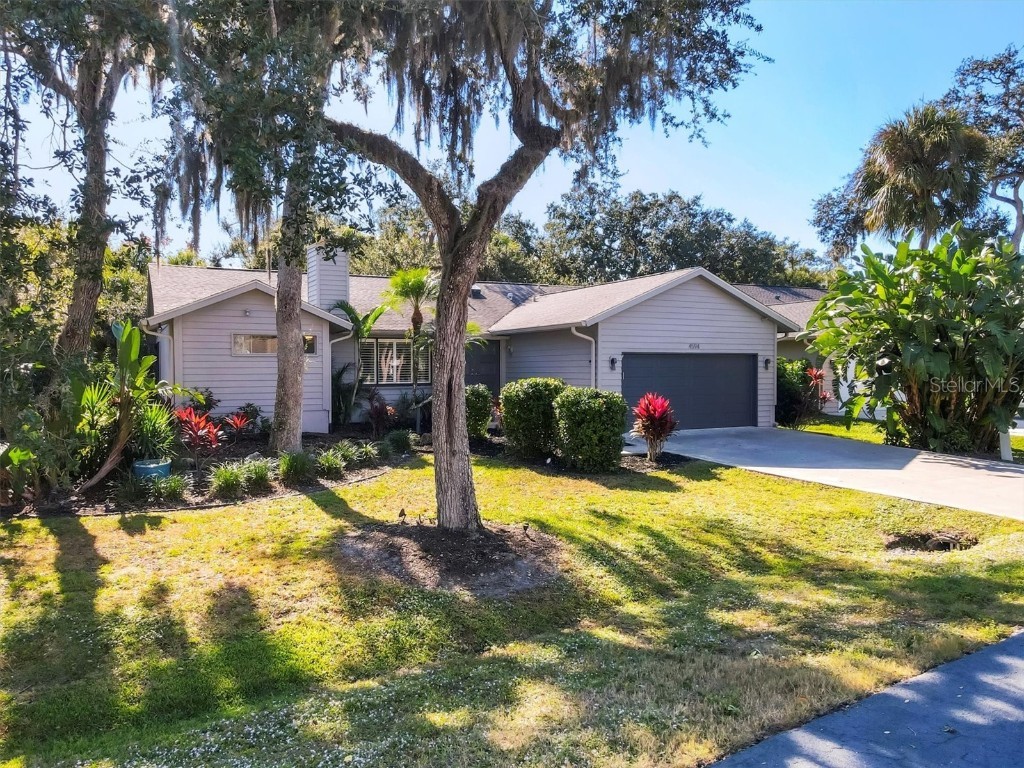 4594 Trails Drive Sarasota FL 34232 A4674156 image1