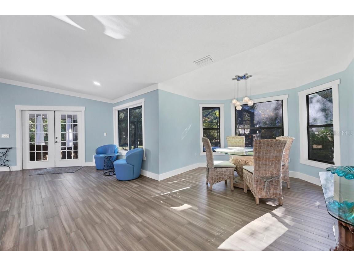 4594 Trails Drive Sarasota FL 34232 A4674156 image16