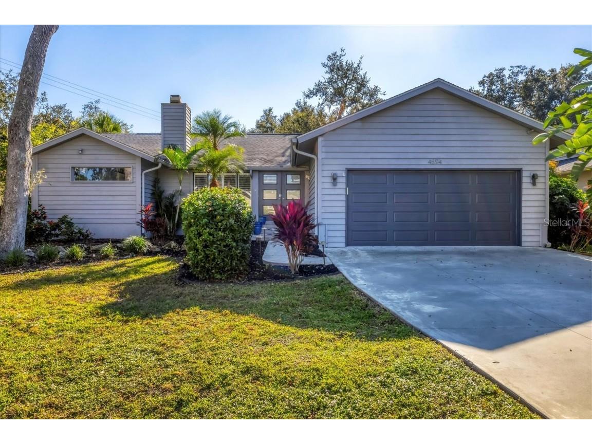 4594 Trails Drive Sarasota FL 34232 A4674156 image2